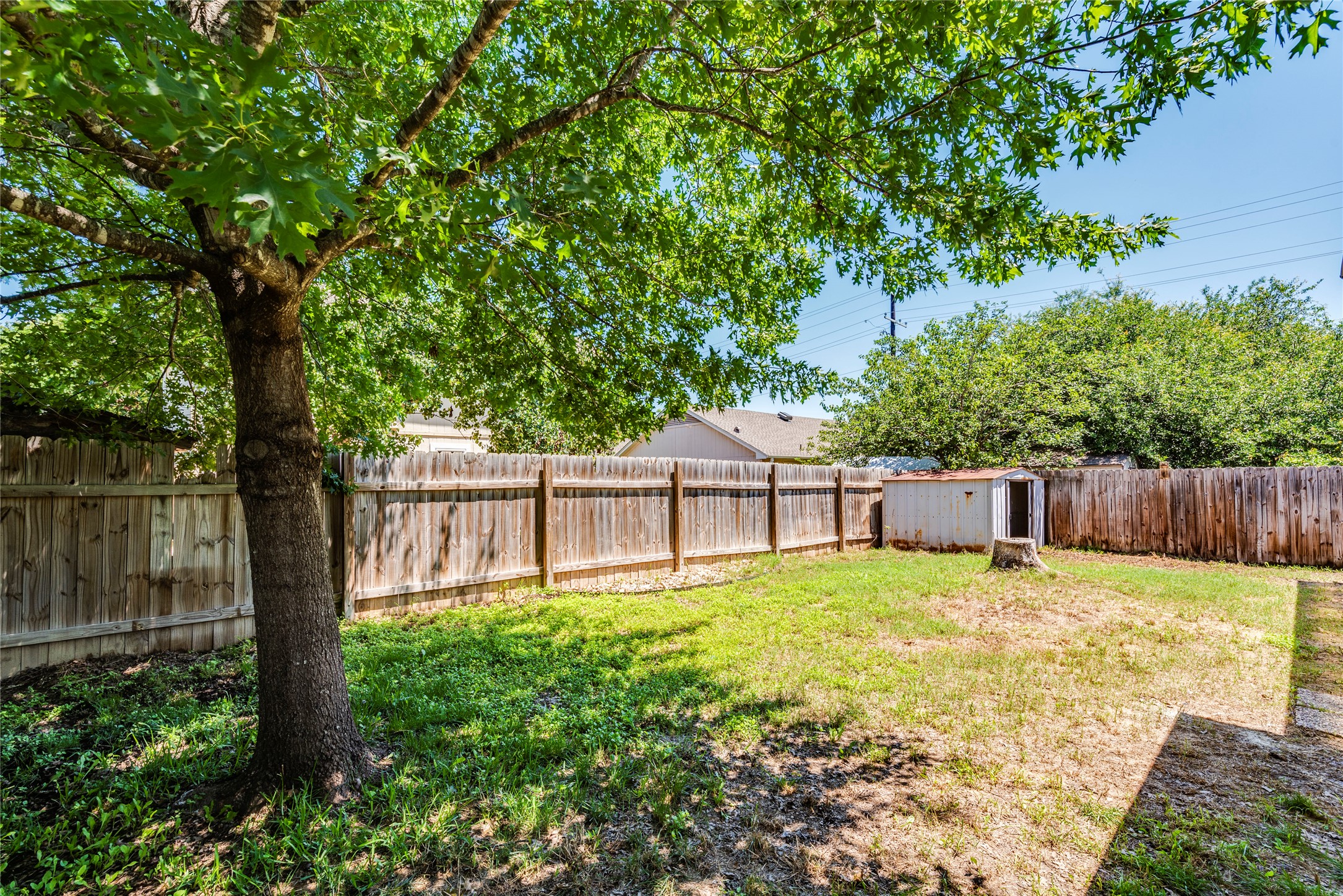 main property photo 21
