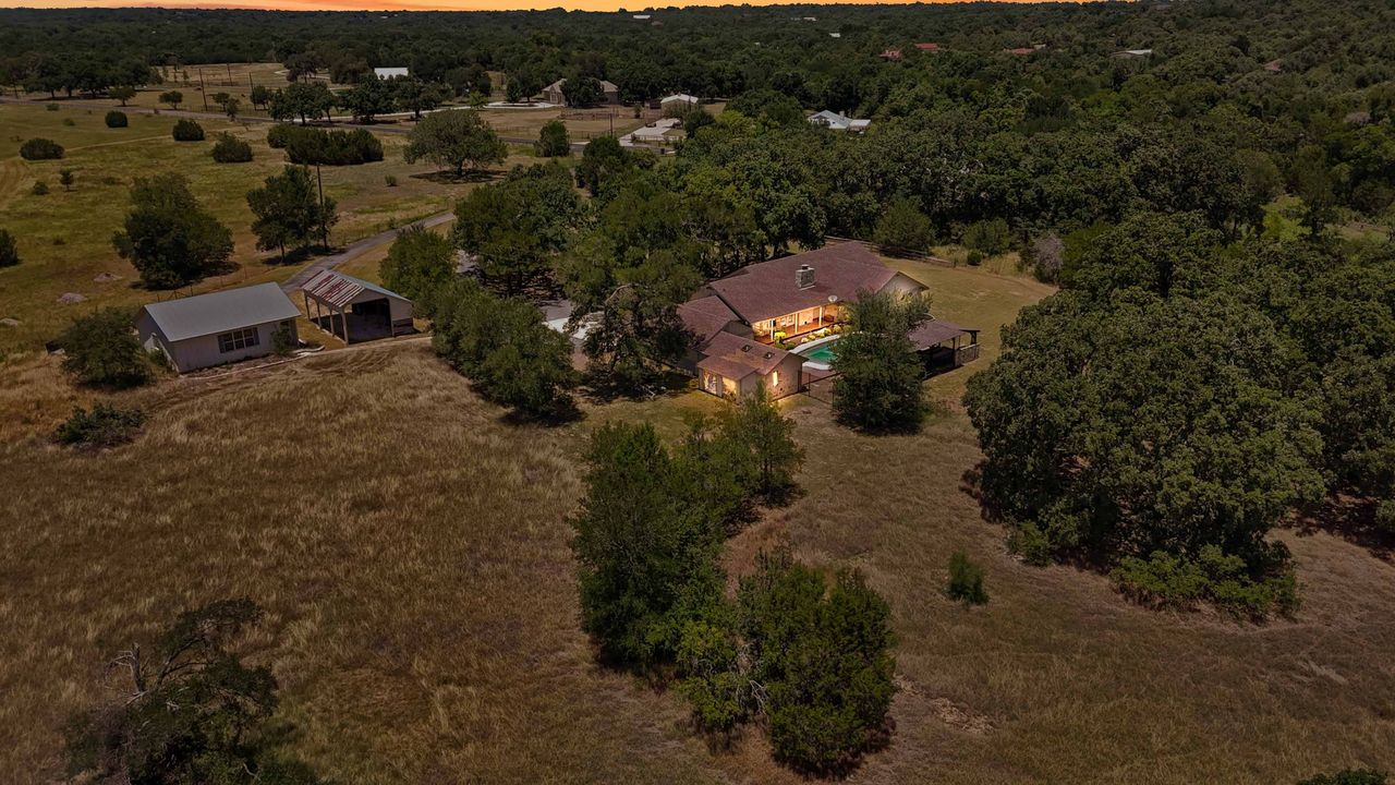 main property photo 36