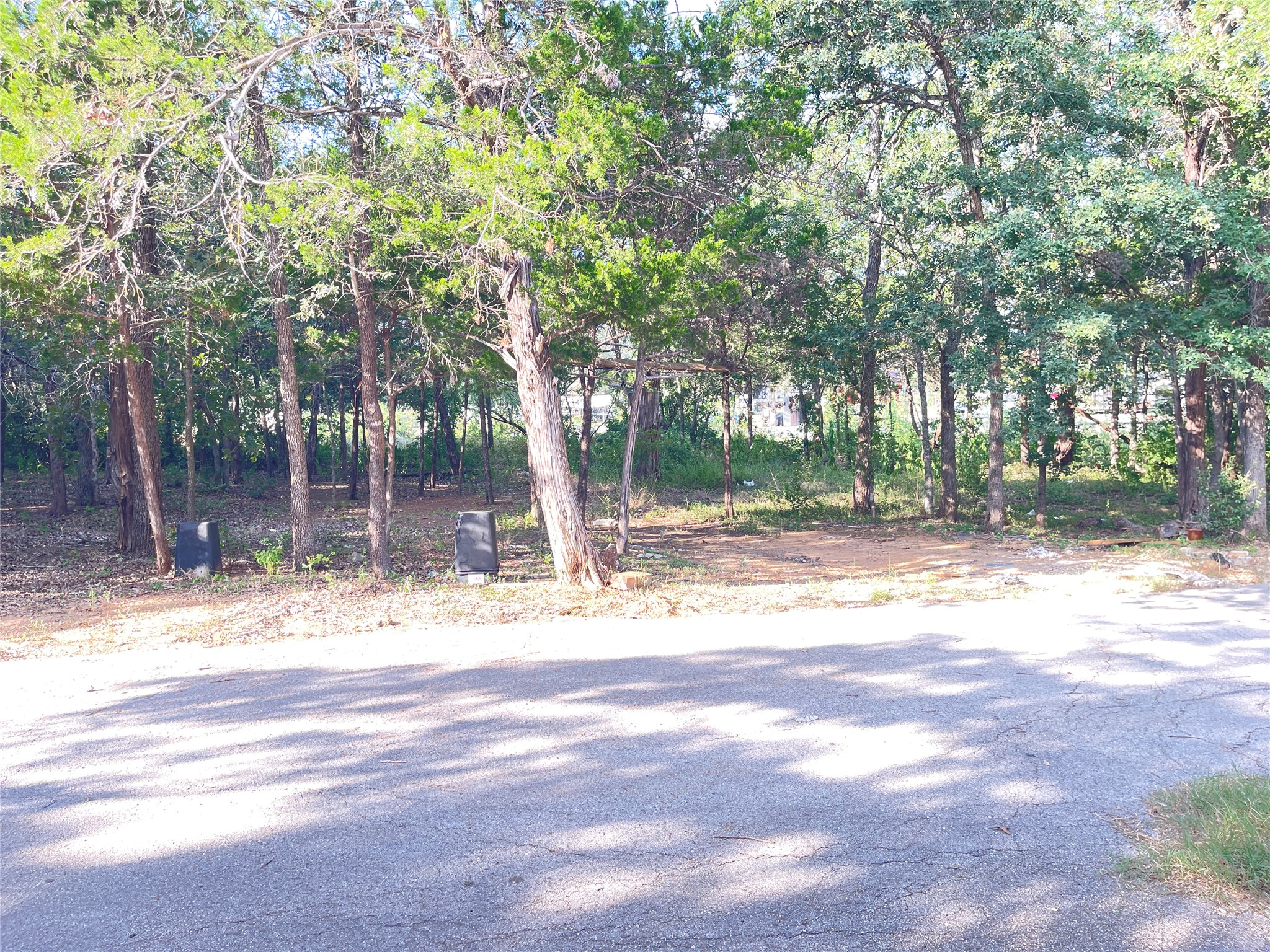 main property photo 14