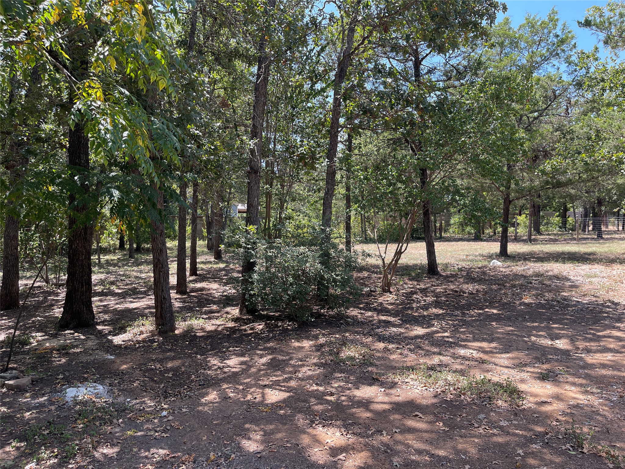 main property photo 17