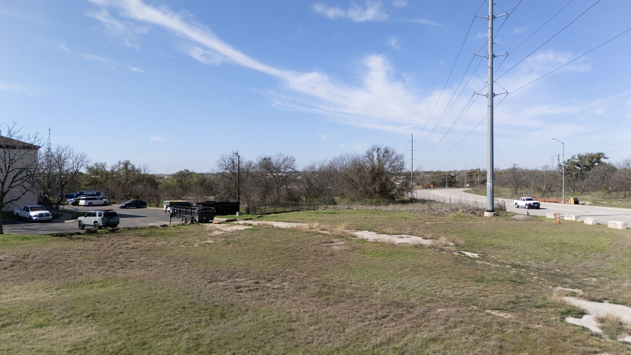 main property photo 11