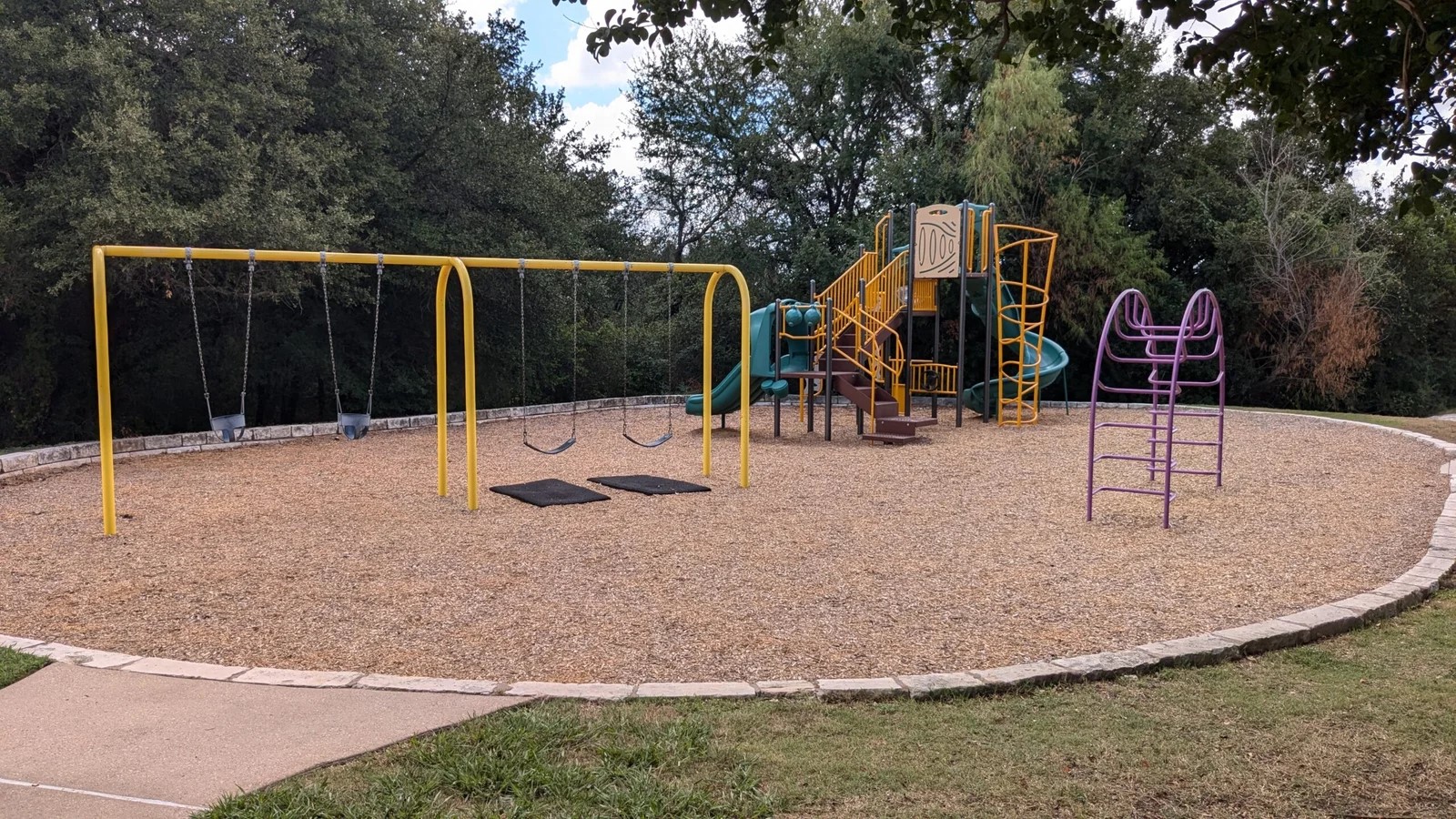 main property photo 37