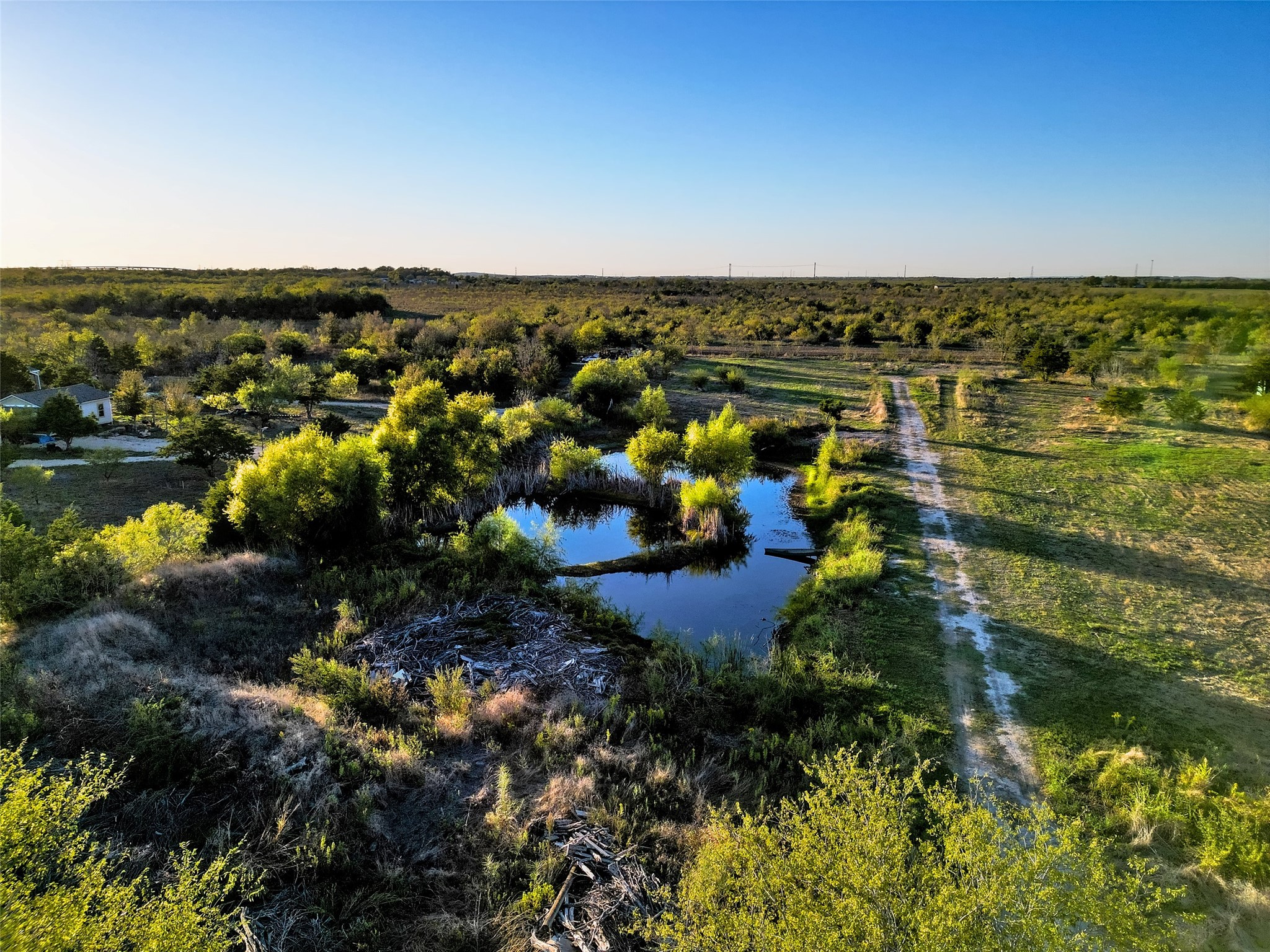 main property photo 9