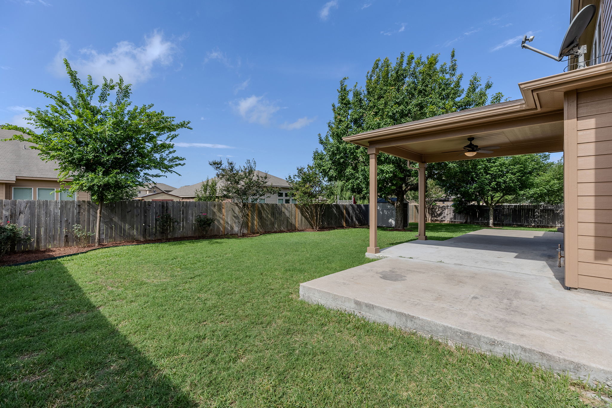main property photo 36