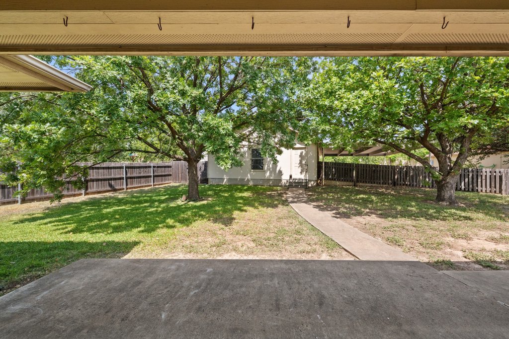 main property photo 31
