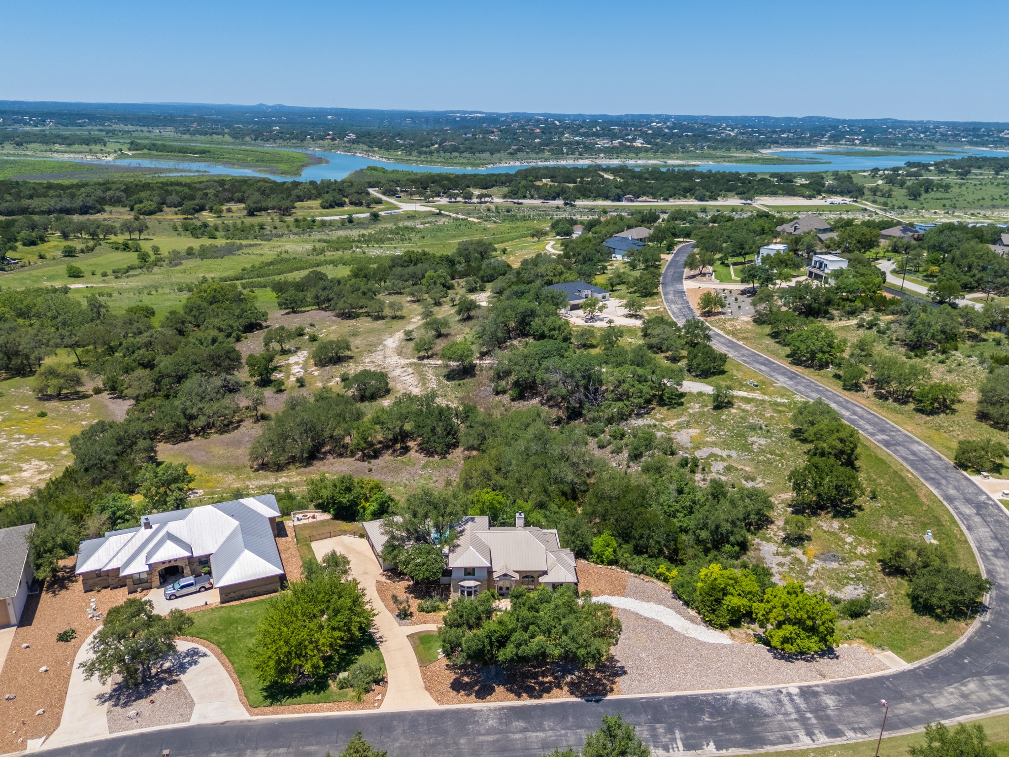 main property photo 37