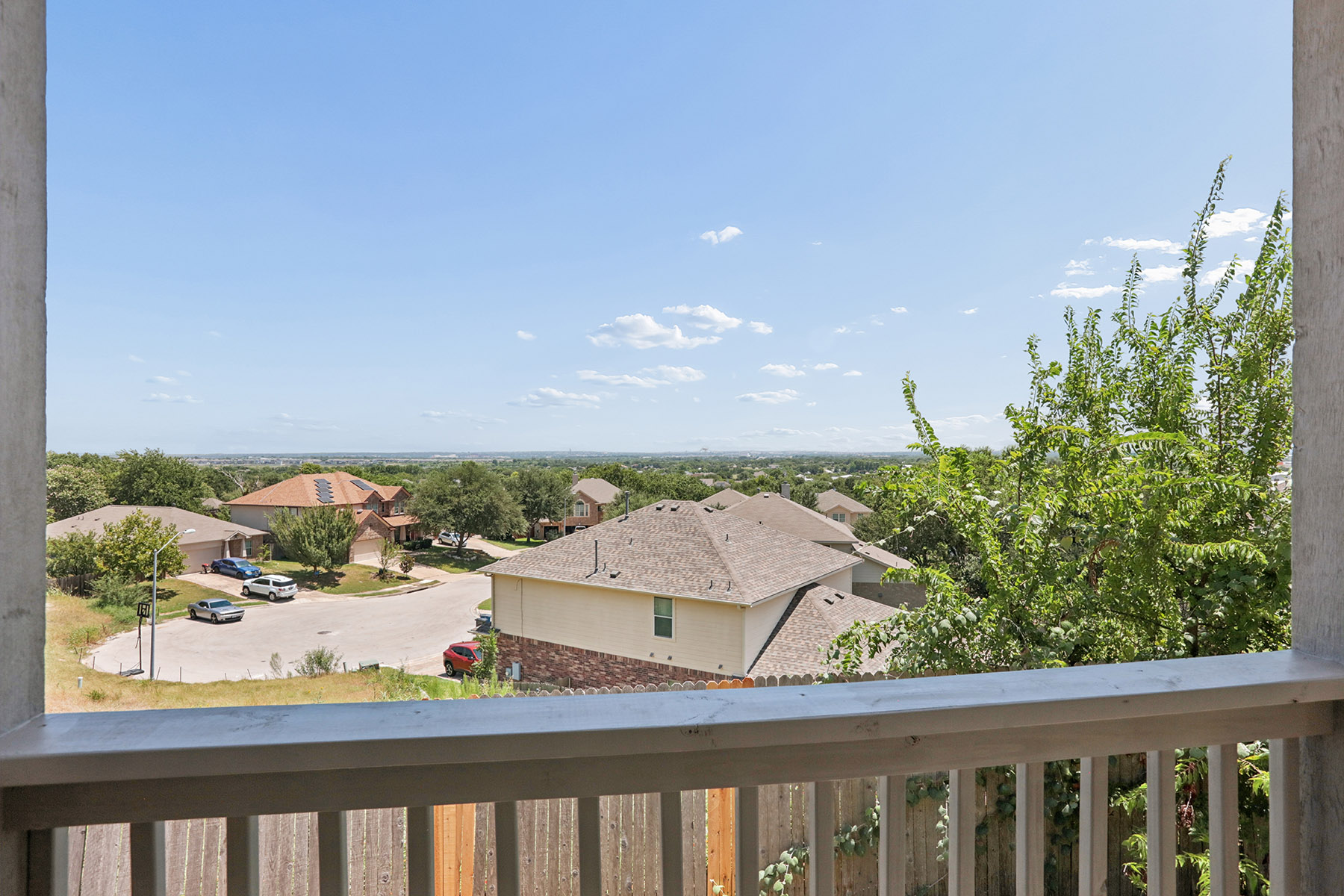 main property photo 20