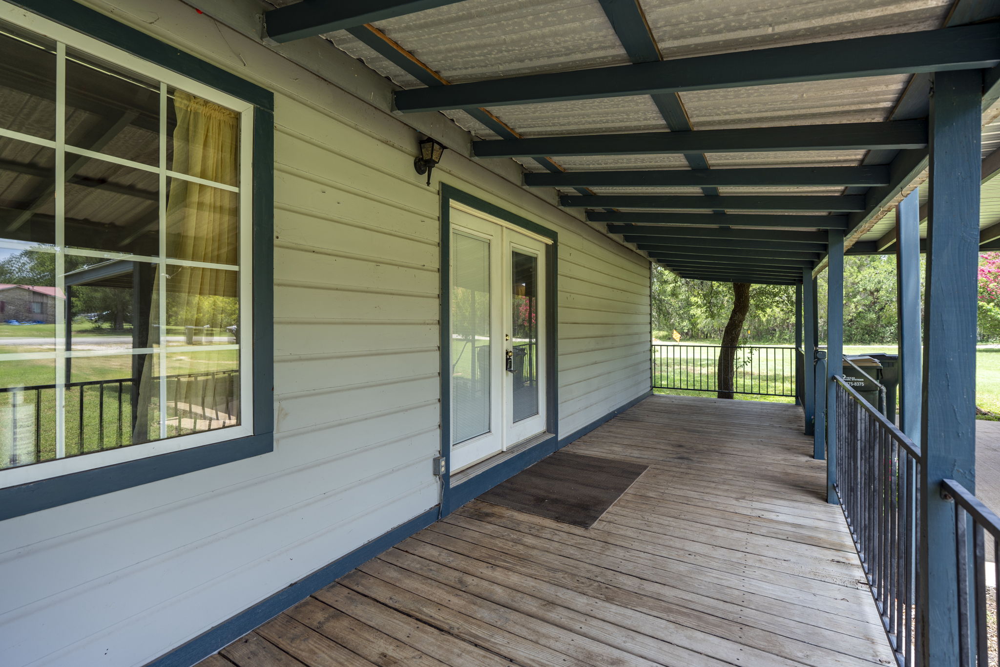 main property photo 37