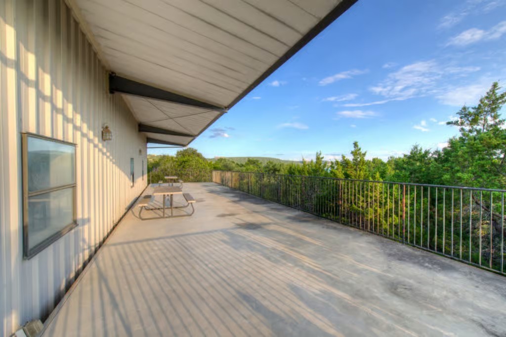 main property photo 21