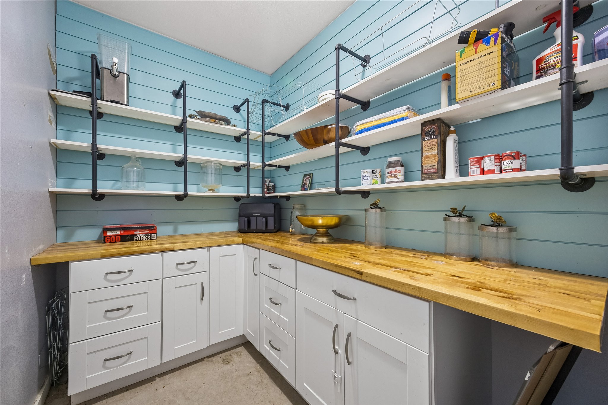 main property photo 15