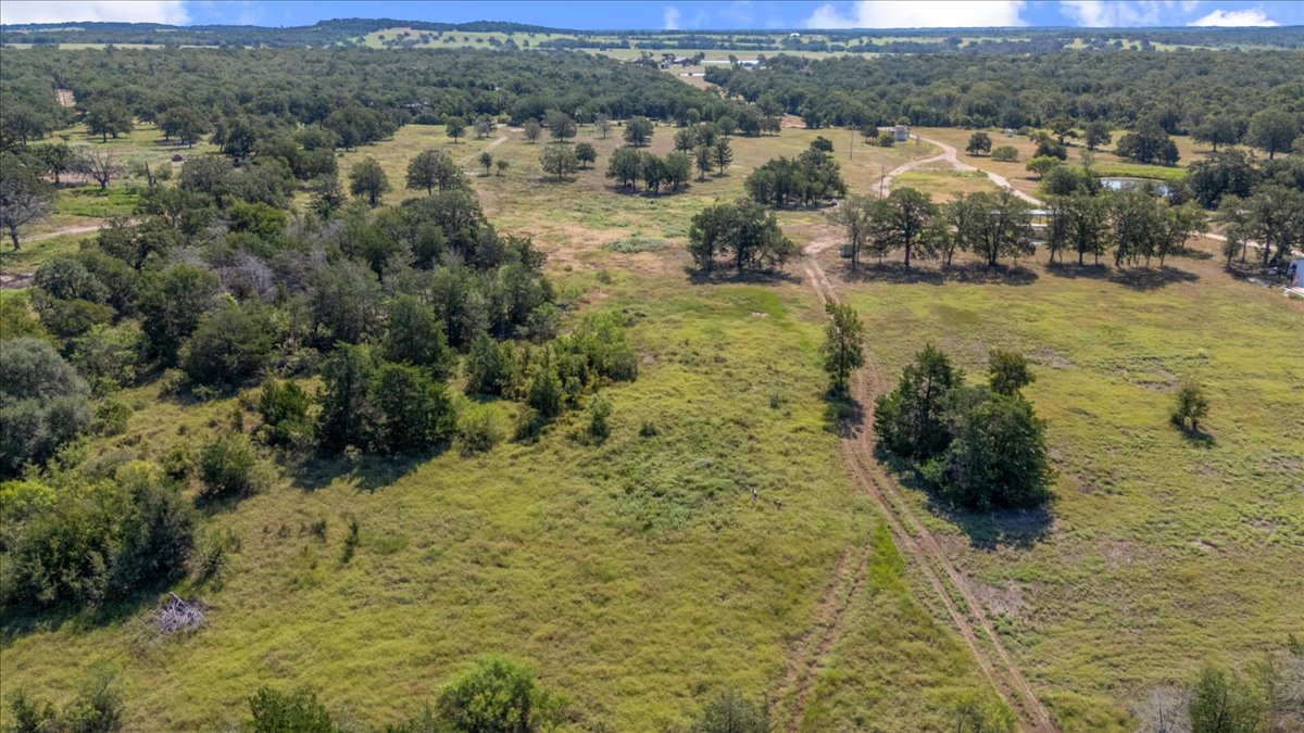 main property photo 11