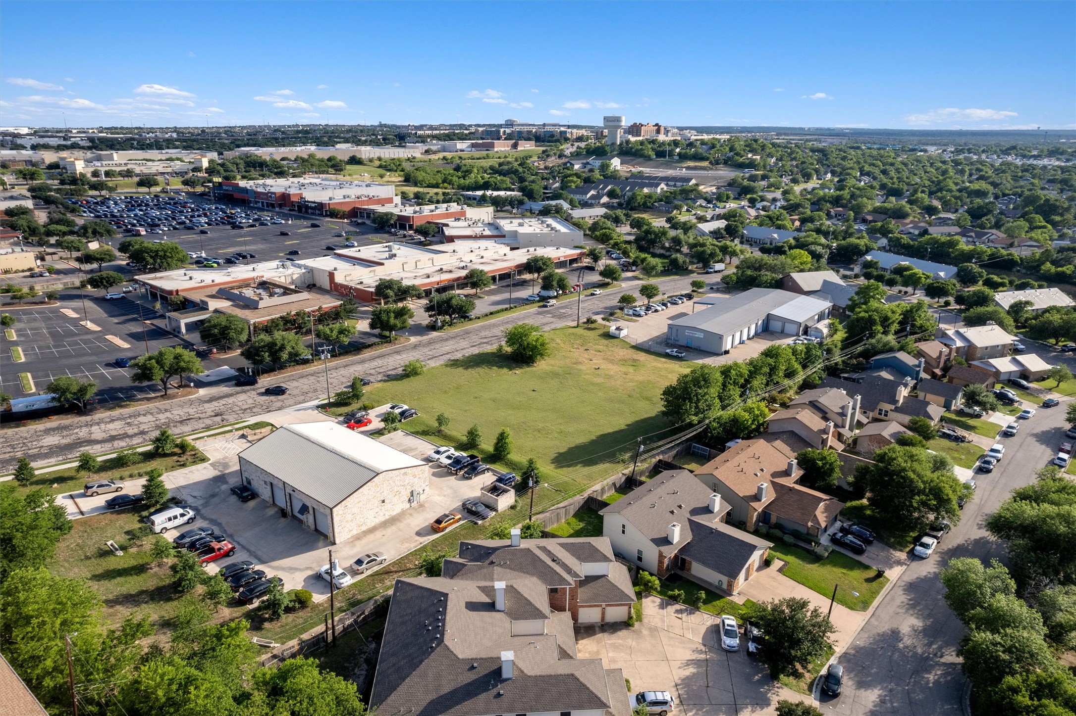 main property photo 18
