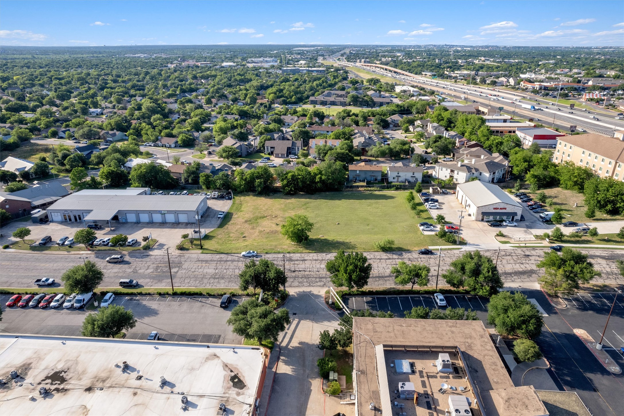 main property photo 8