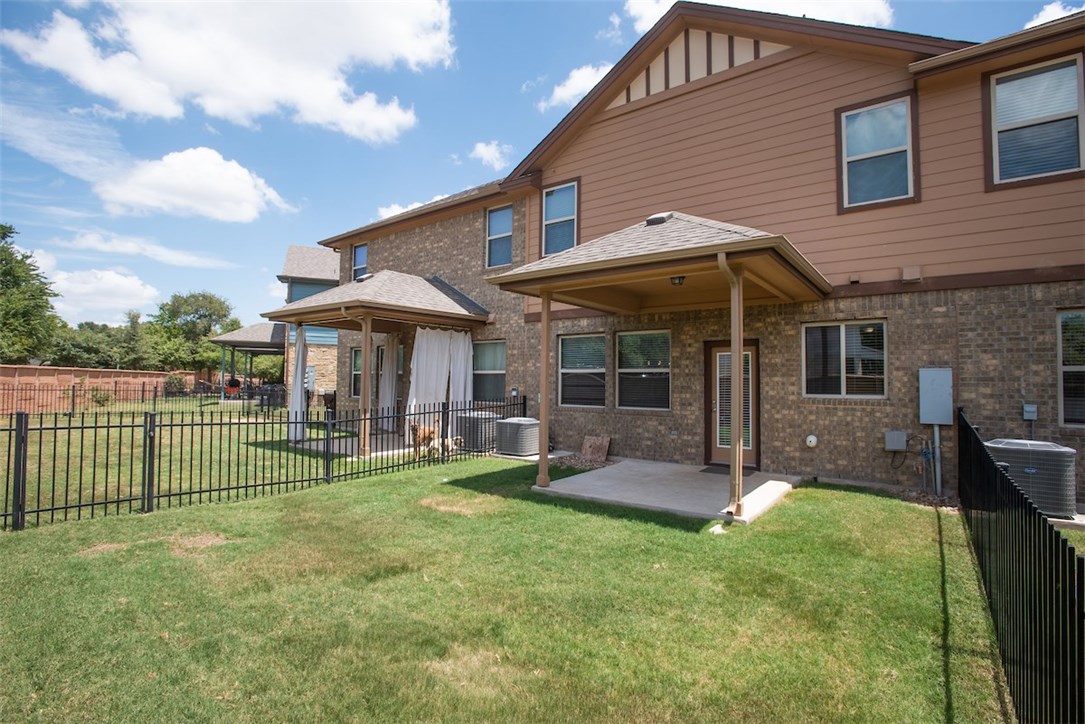 main property photo 26