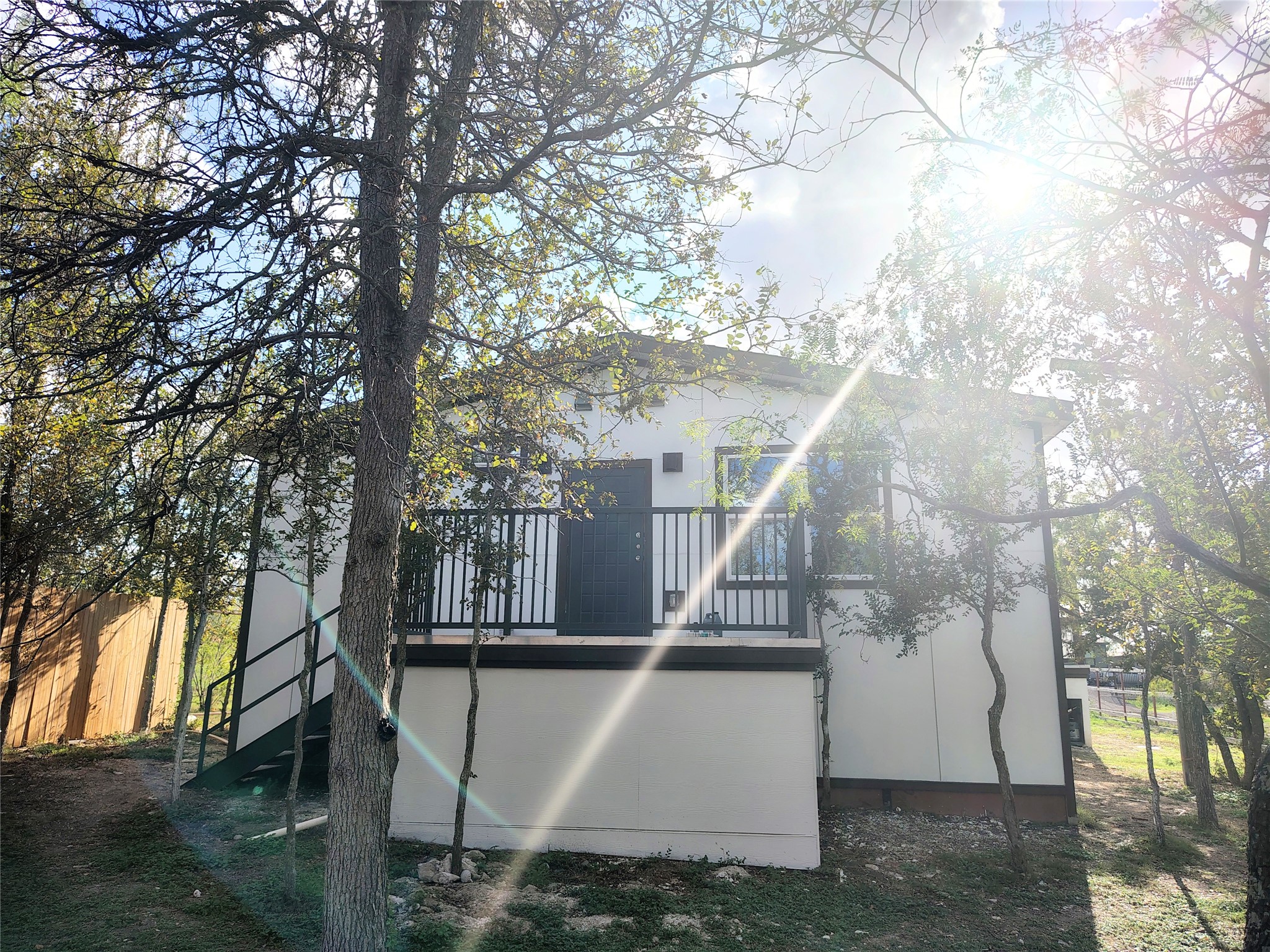 main property photo 40