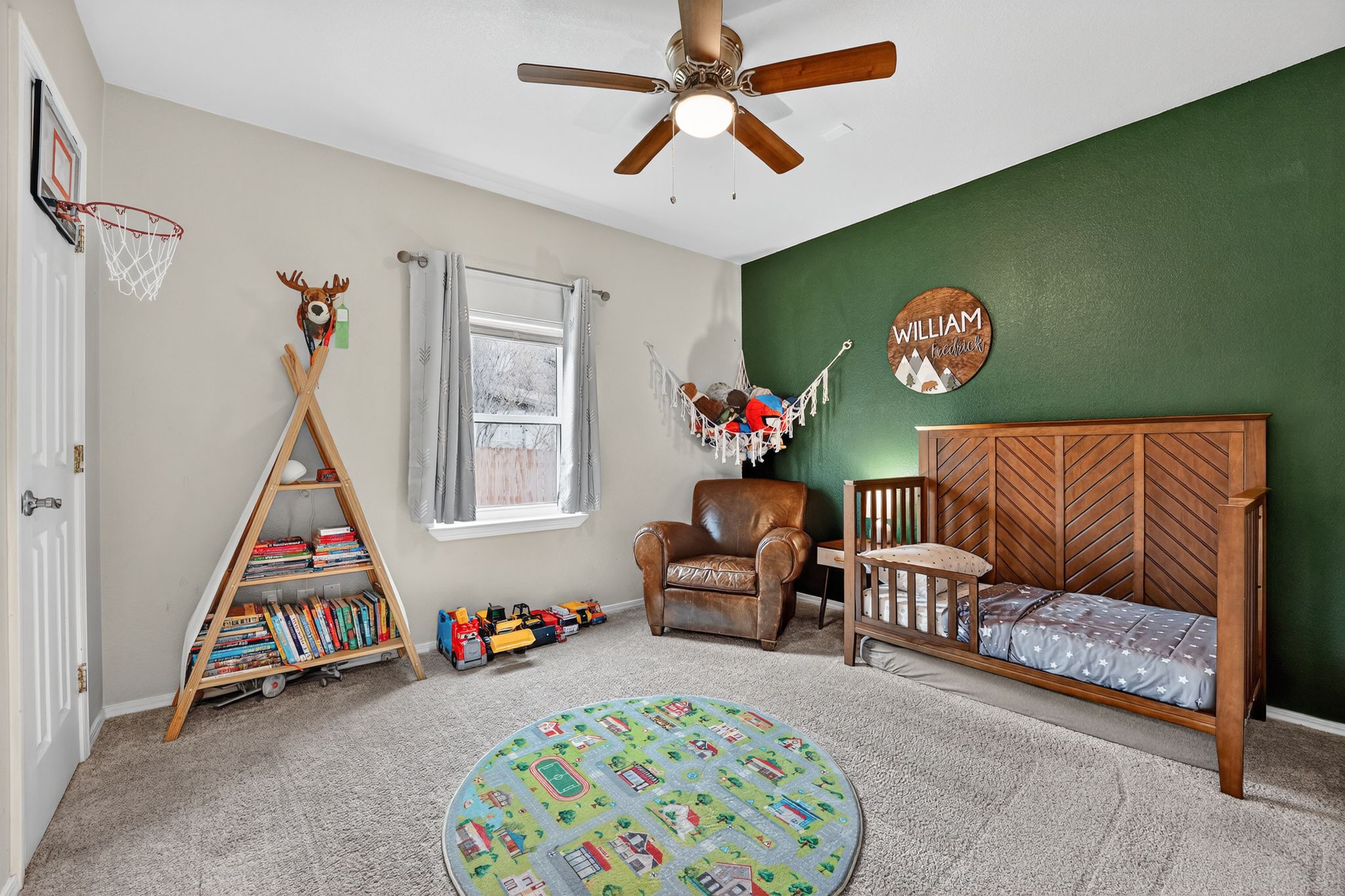 main property photo 18