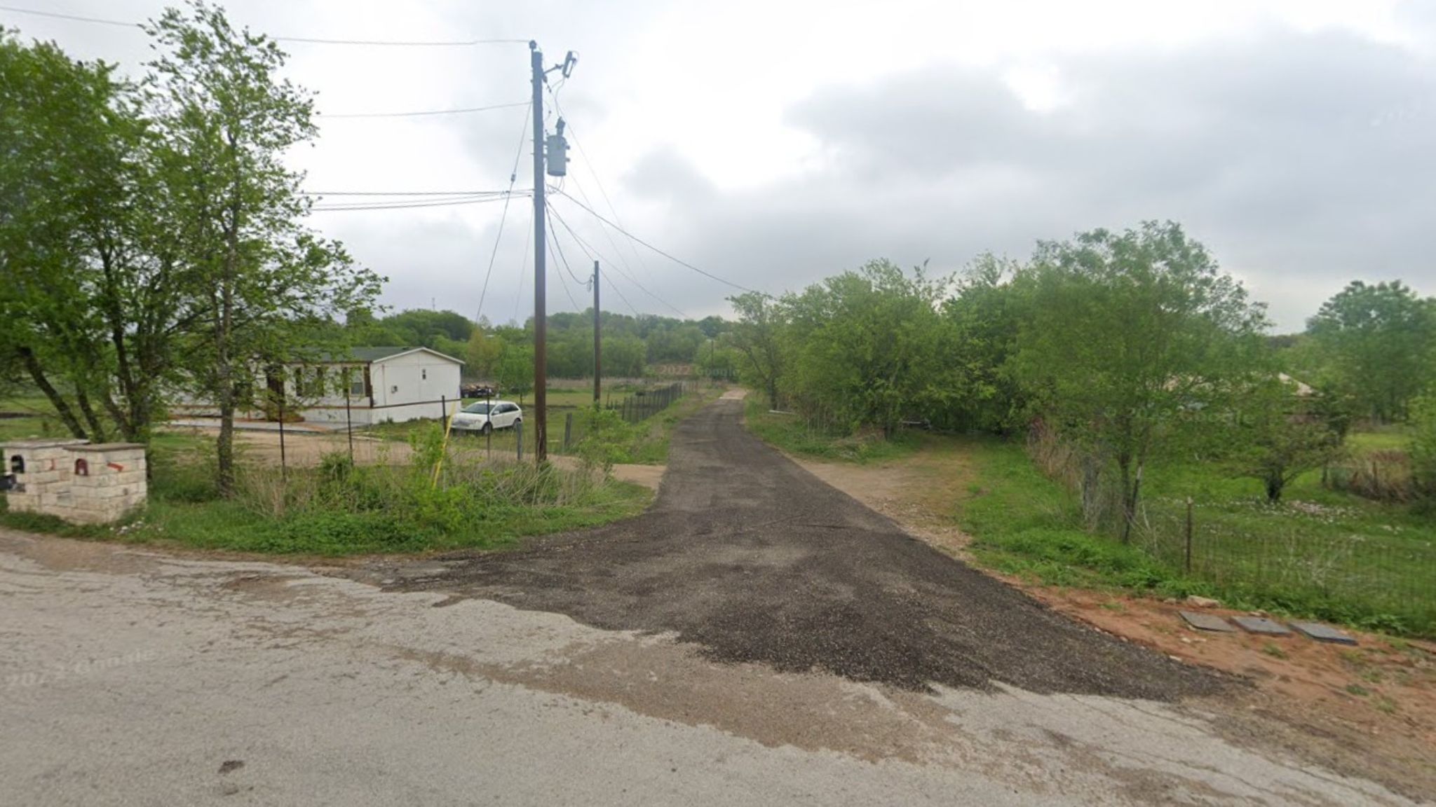 main property photo 16