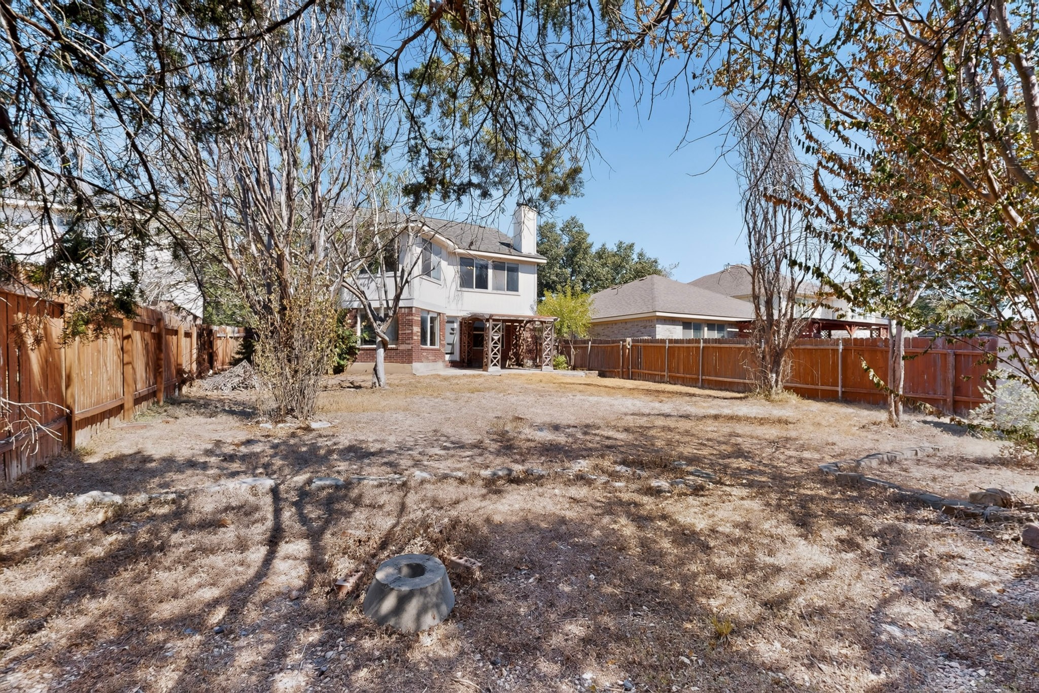 main property photo 19