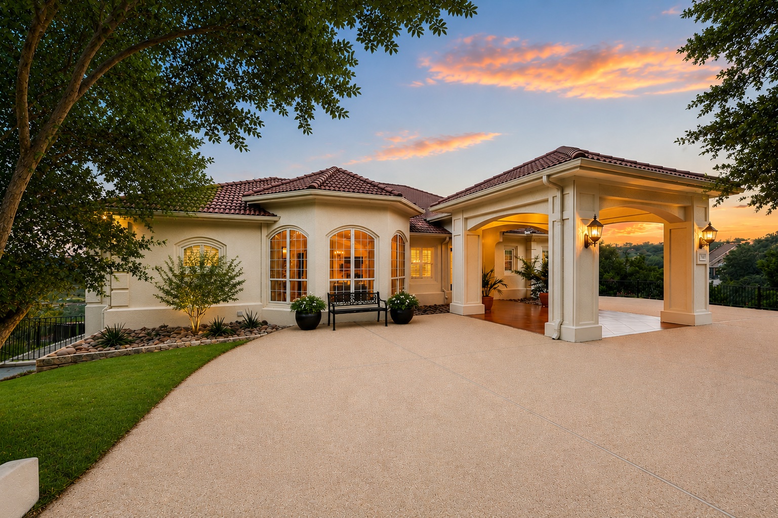 main property photo 35