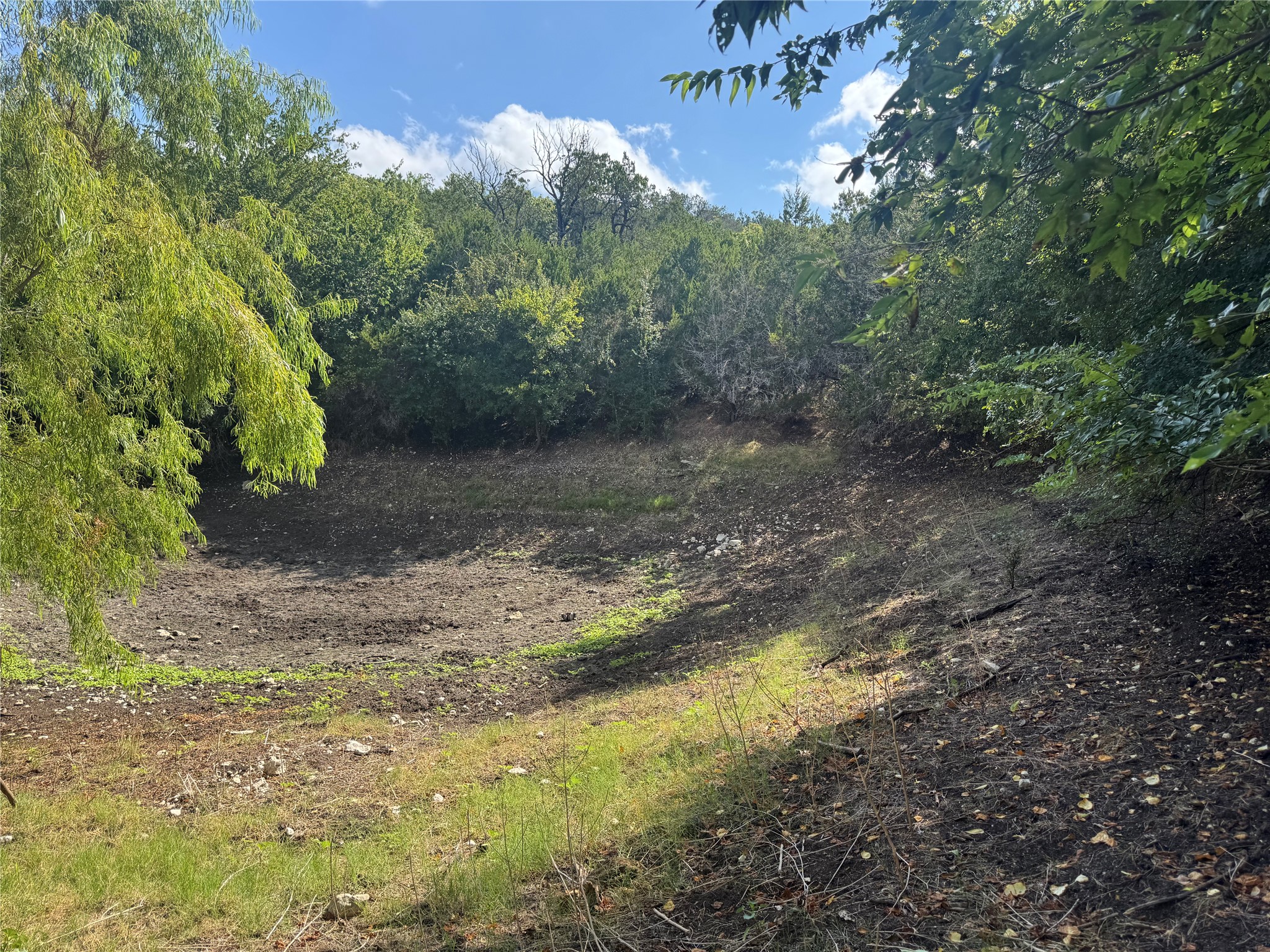 main property photo 13