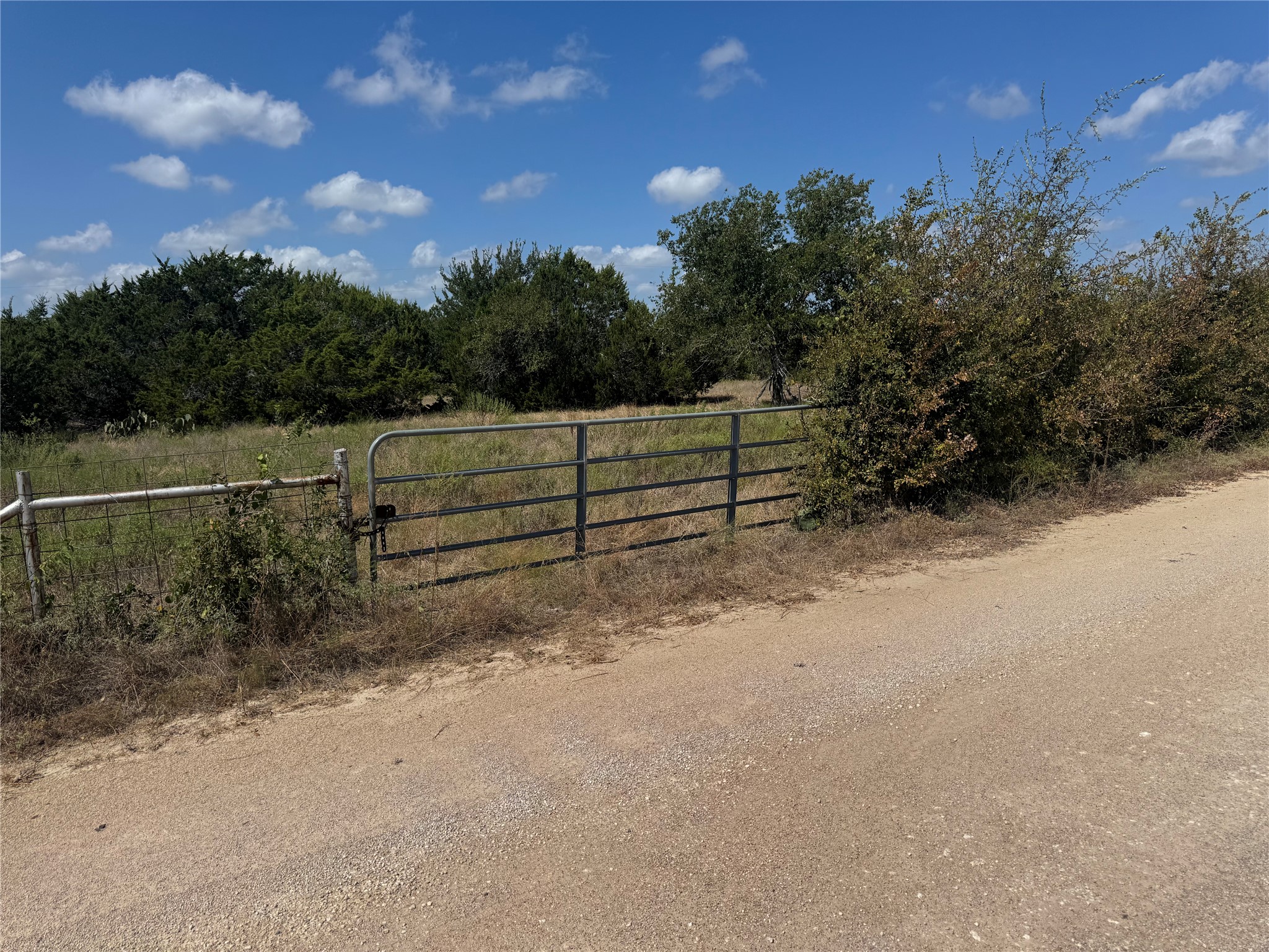 main property photo 24