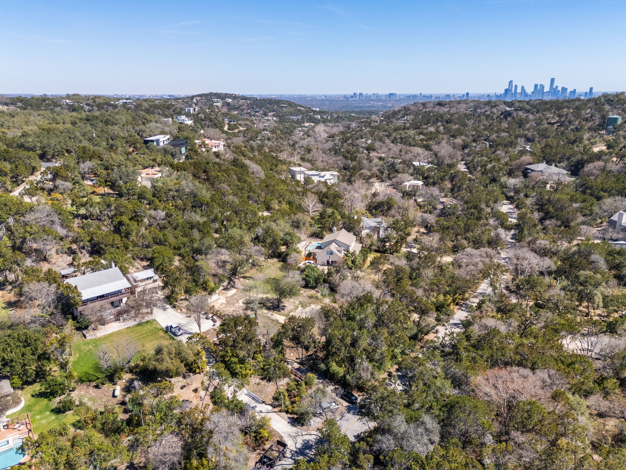 main property photo 13