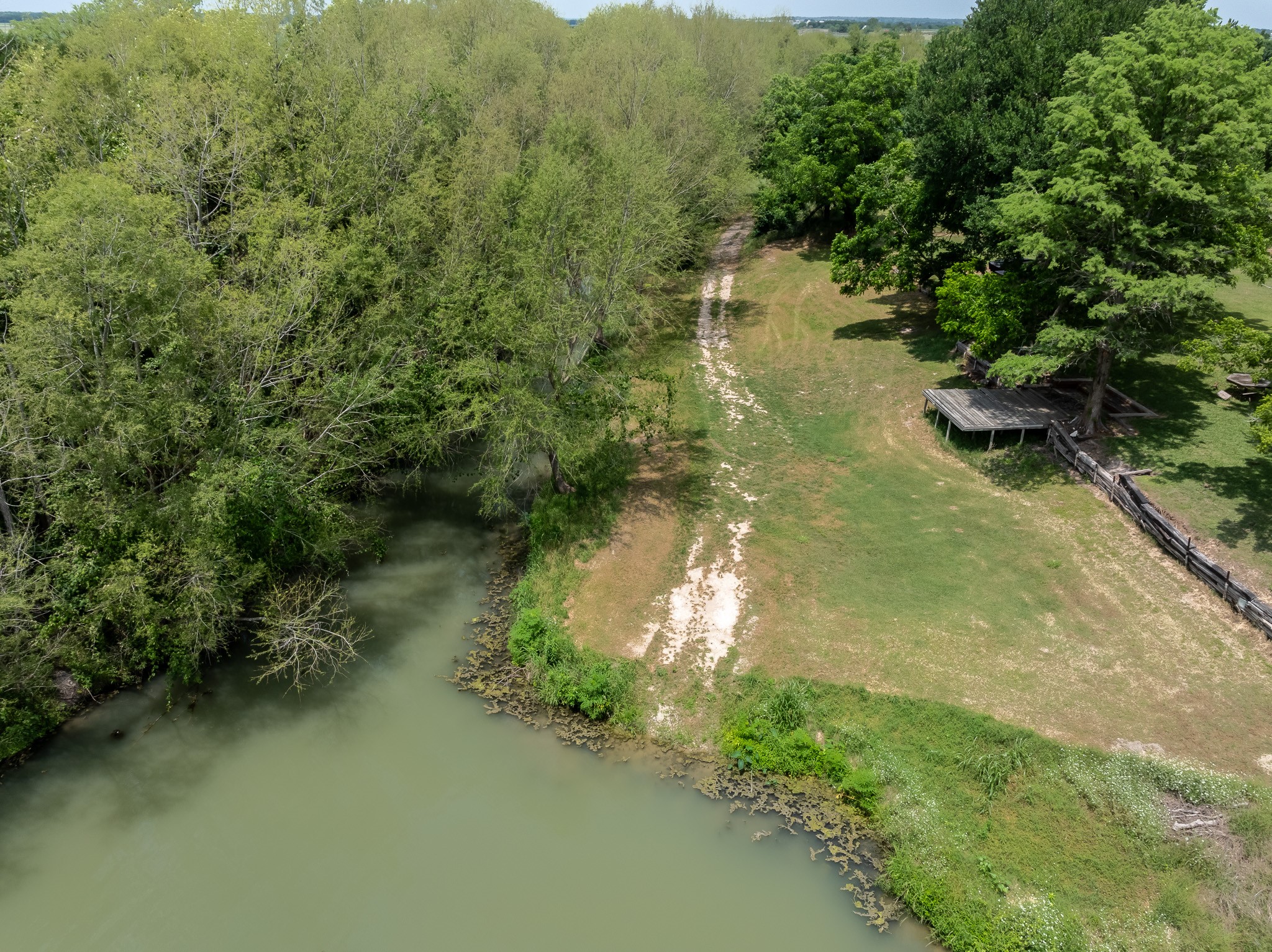 main property photo 18