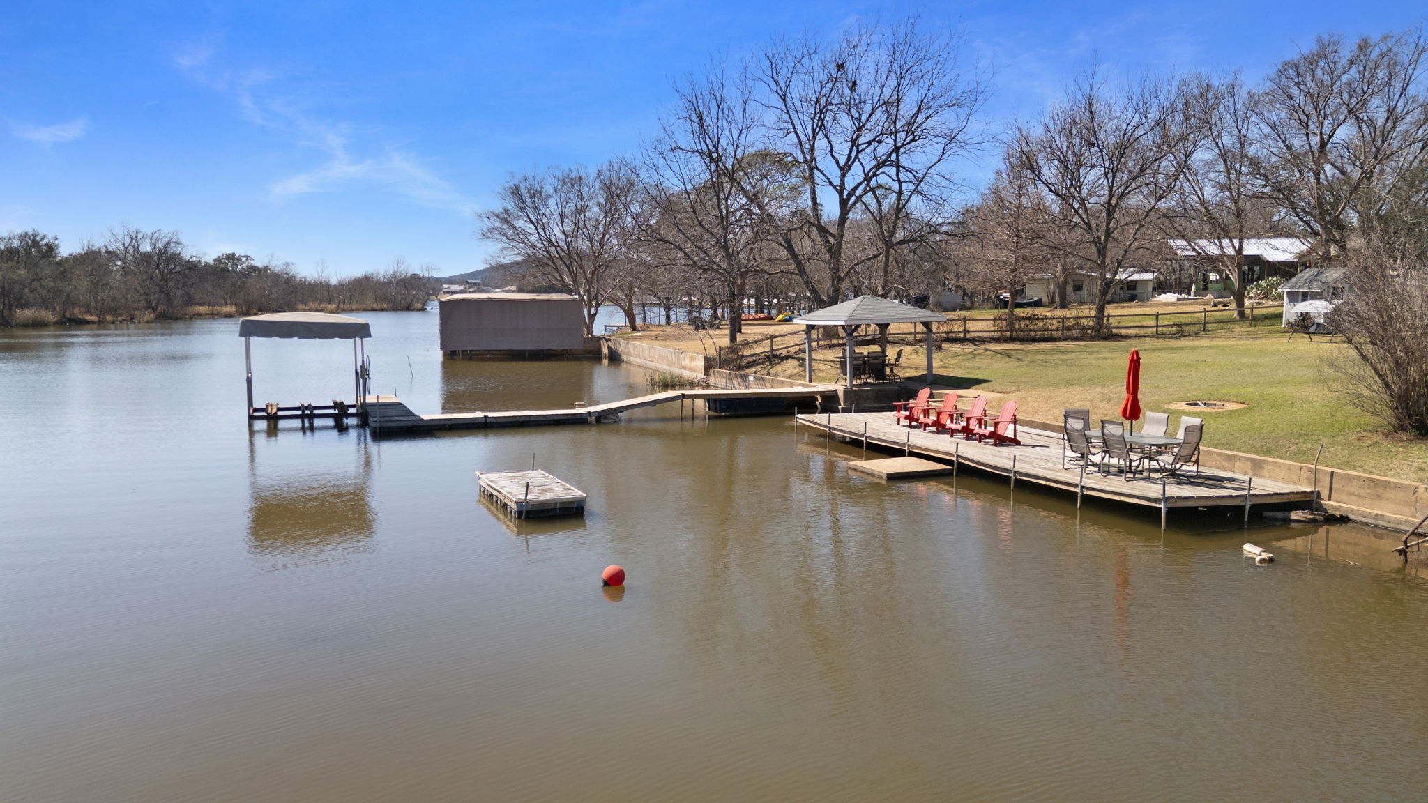 main property photo 24