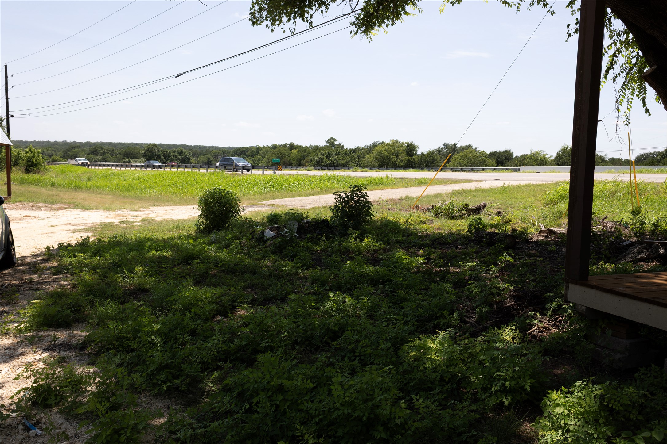 main property photo 31