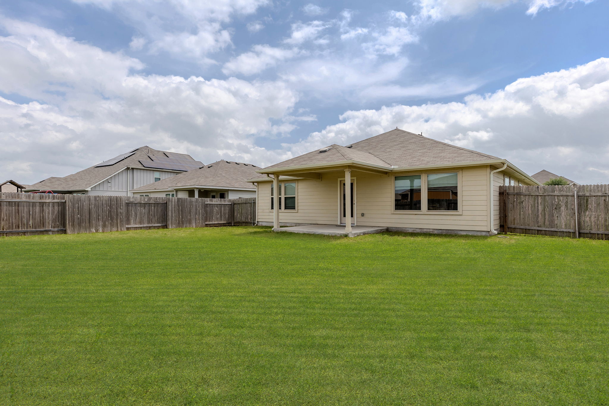 main property photo 26