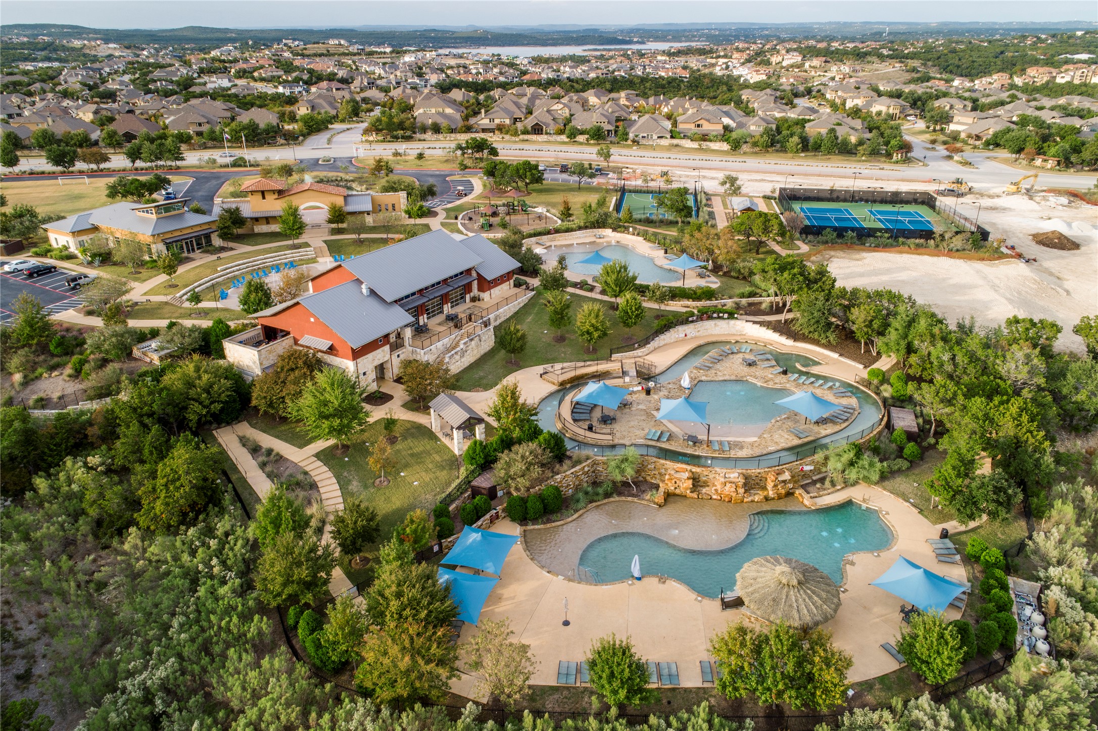 main property photo 36