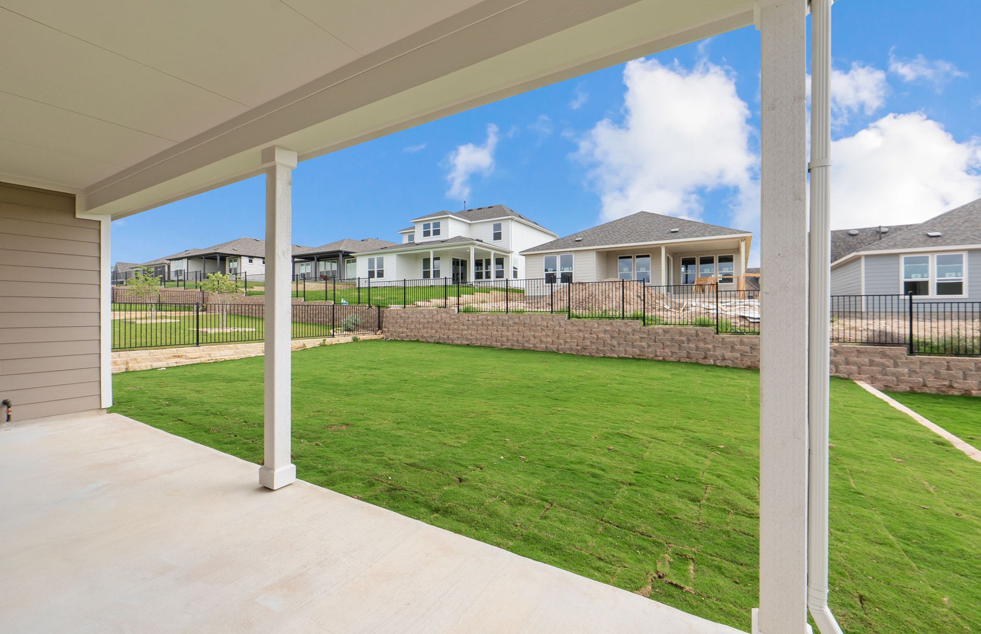 main property photo 26