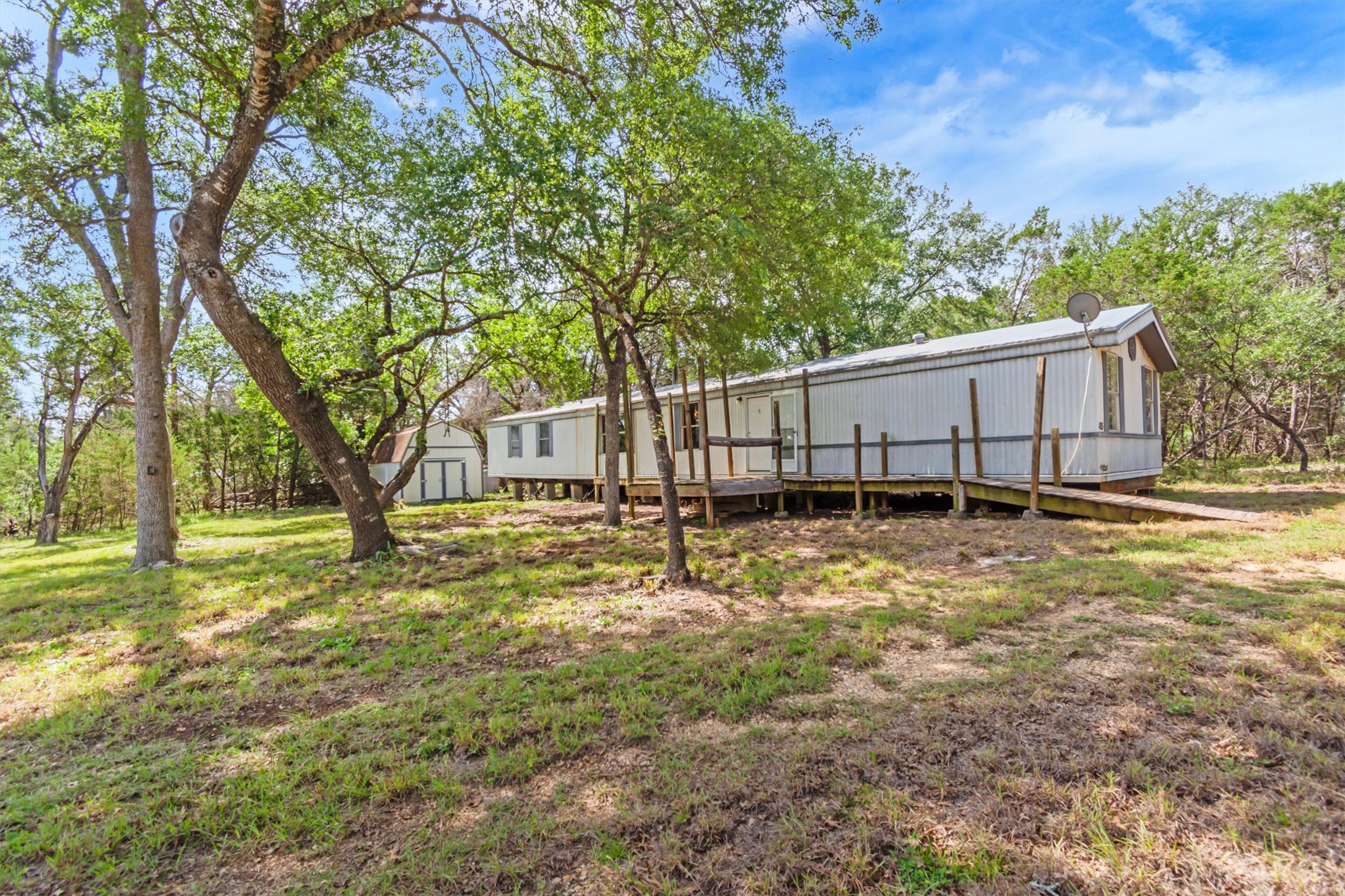 main property photo 24