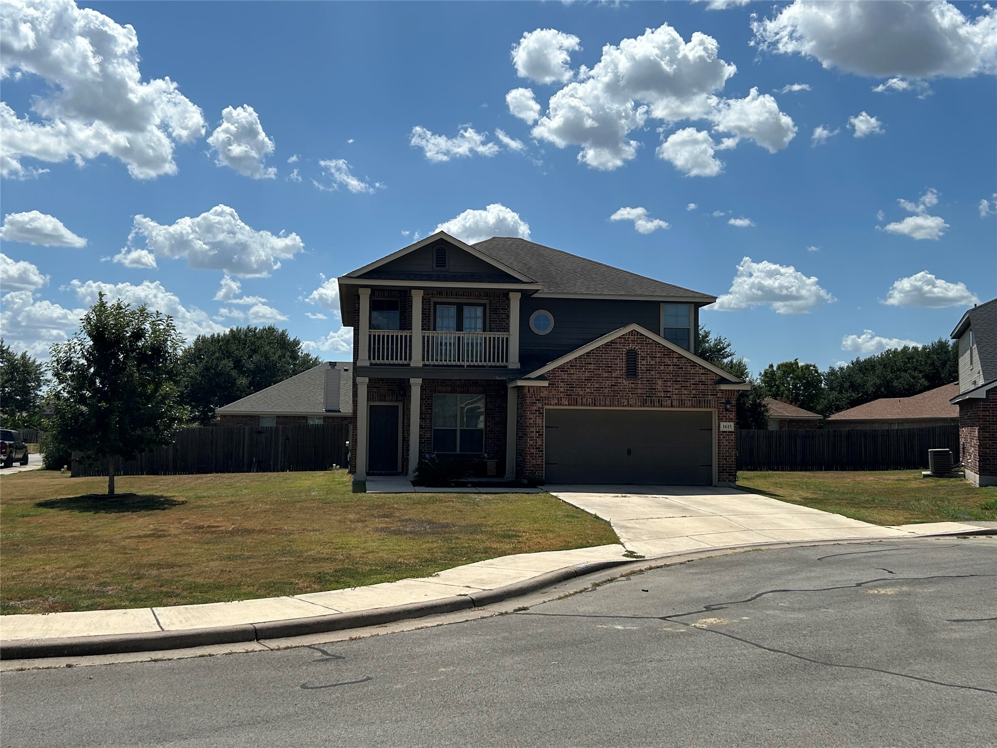 main property photo 2