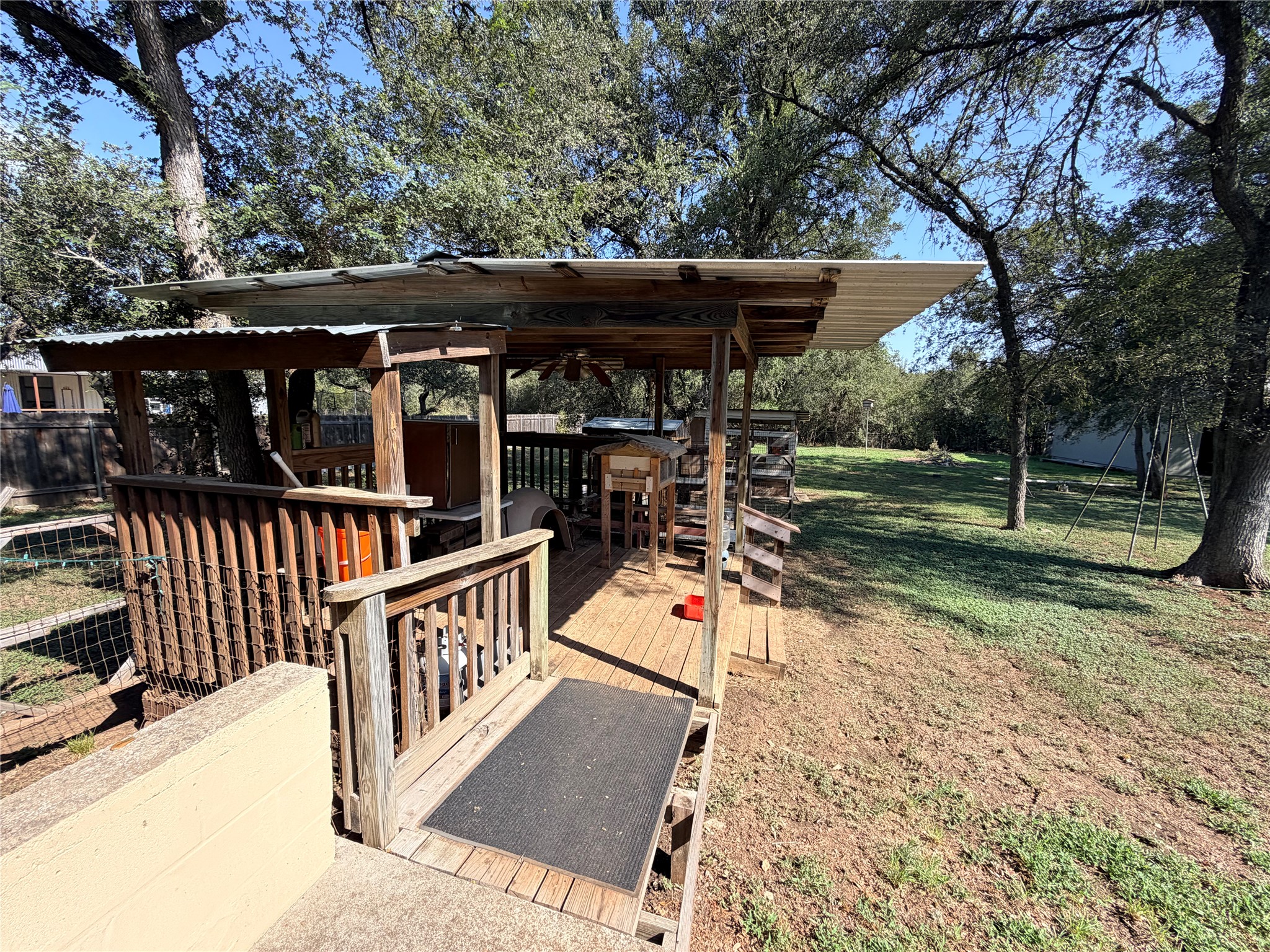 main property photo 24