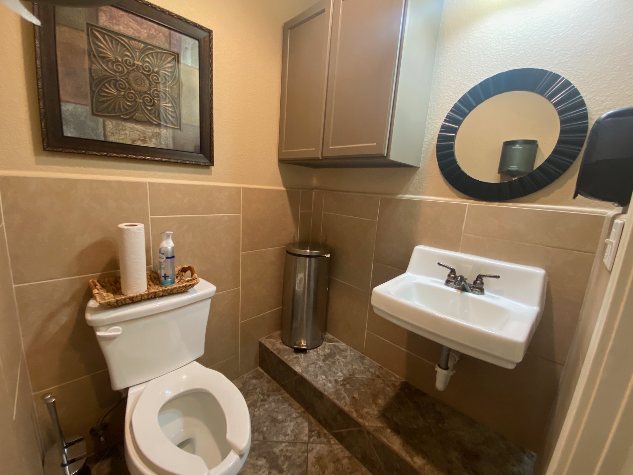 main property photo 17