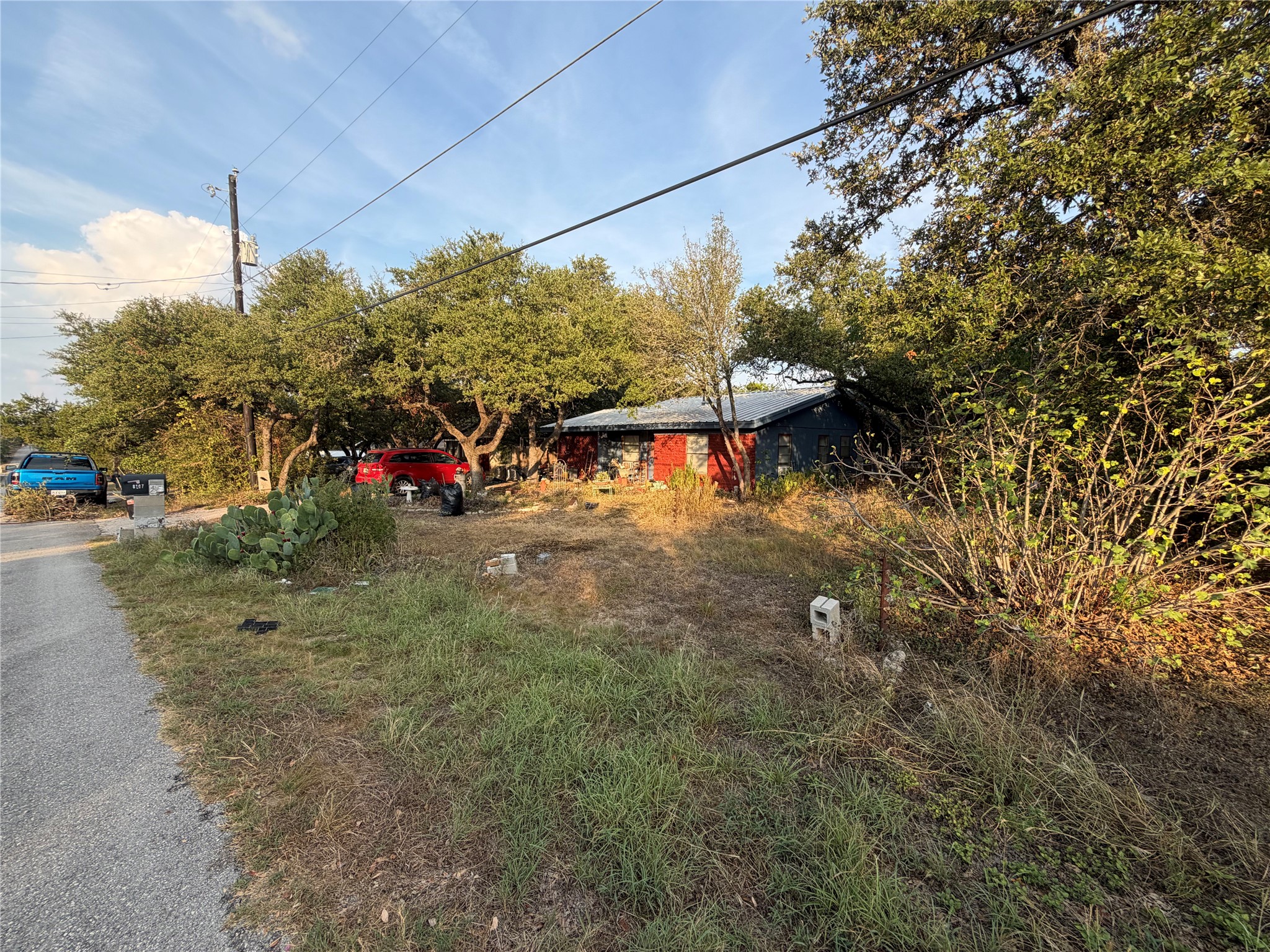 main property photo 4