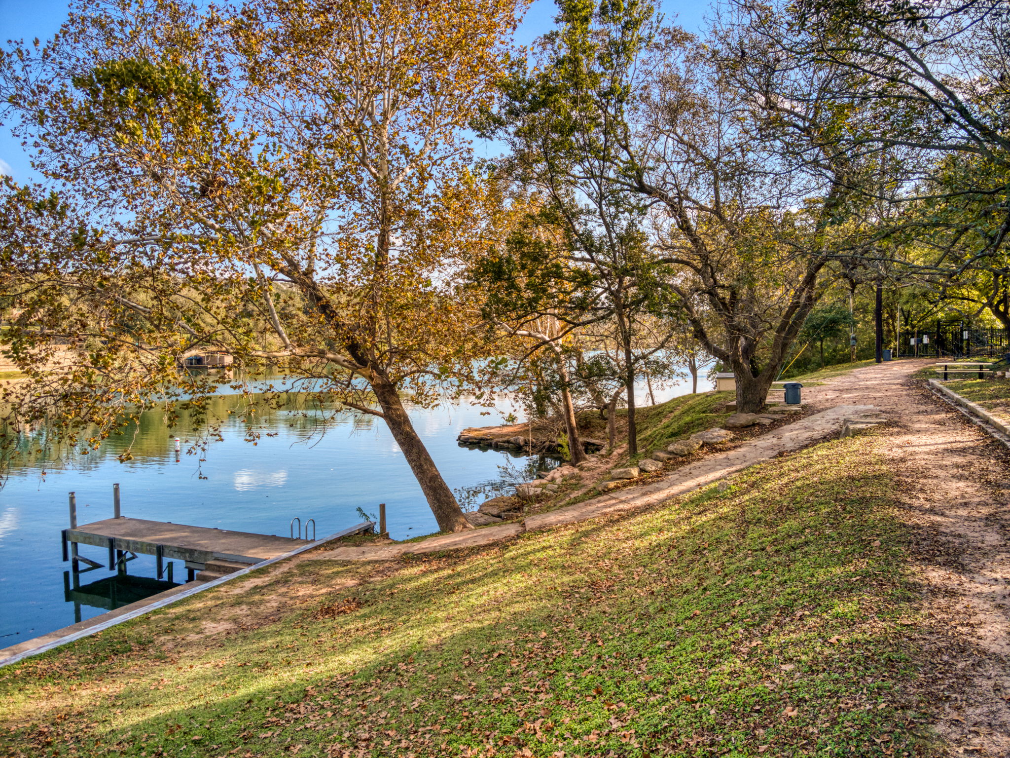 main property photo 22
