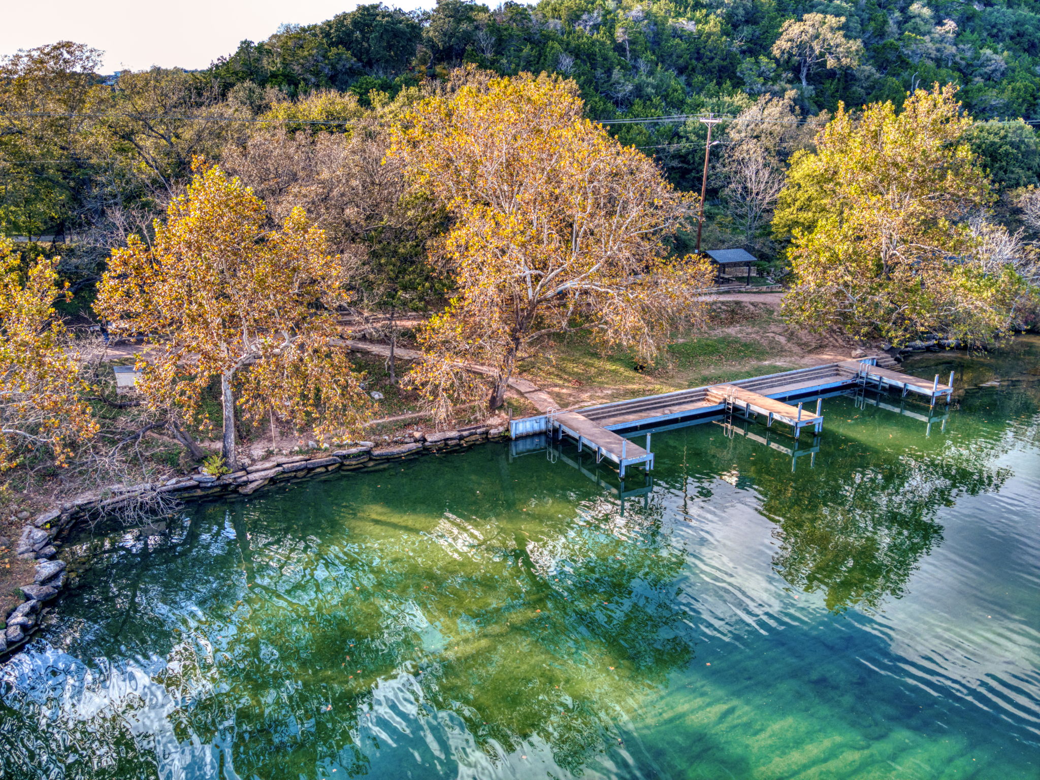 main property photo 25