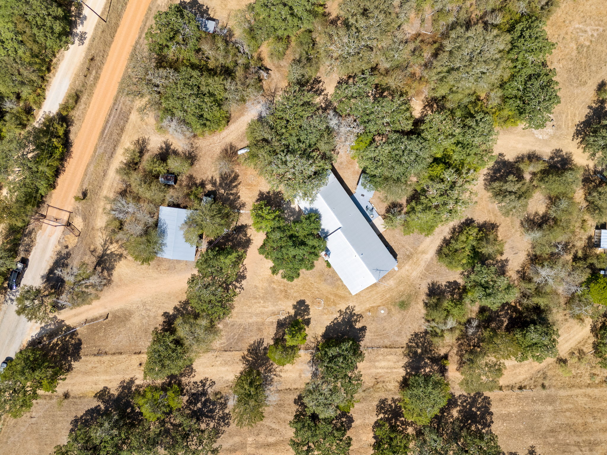 main property photo 39