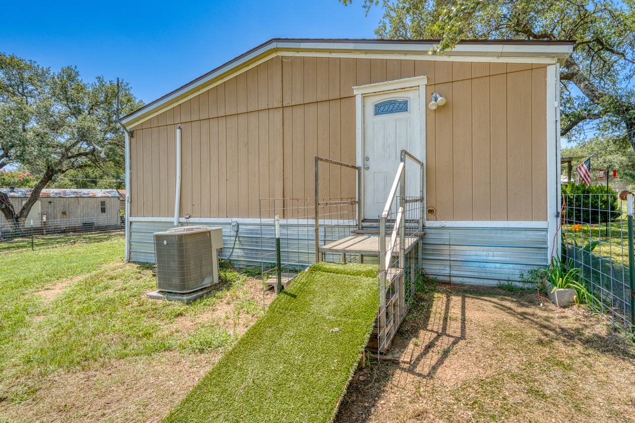 main property photo 32