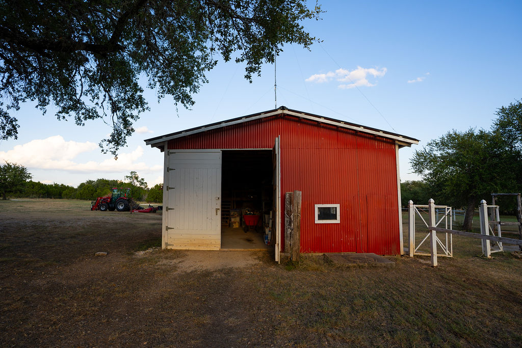 main property photo 24