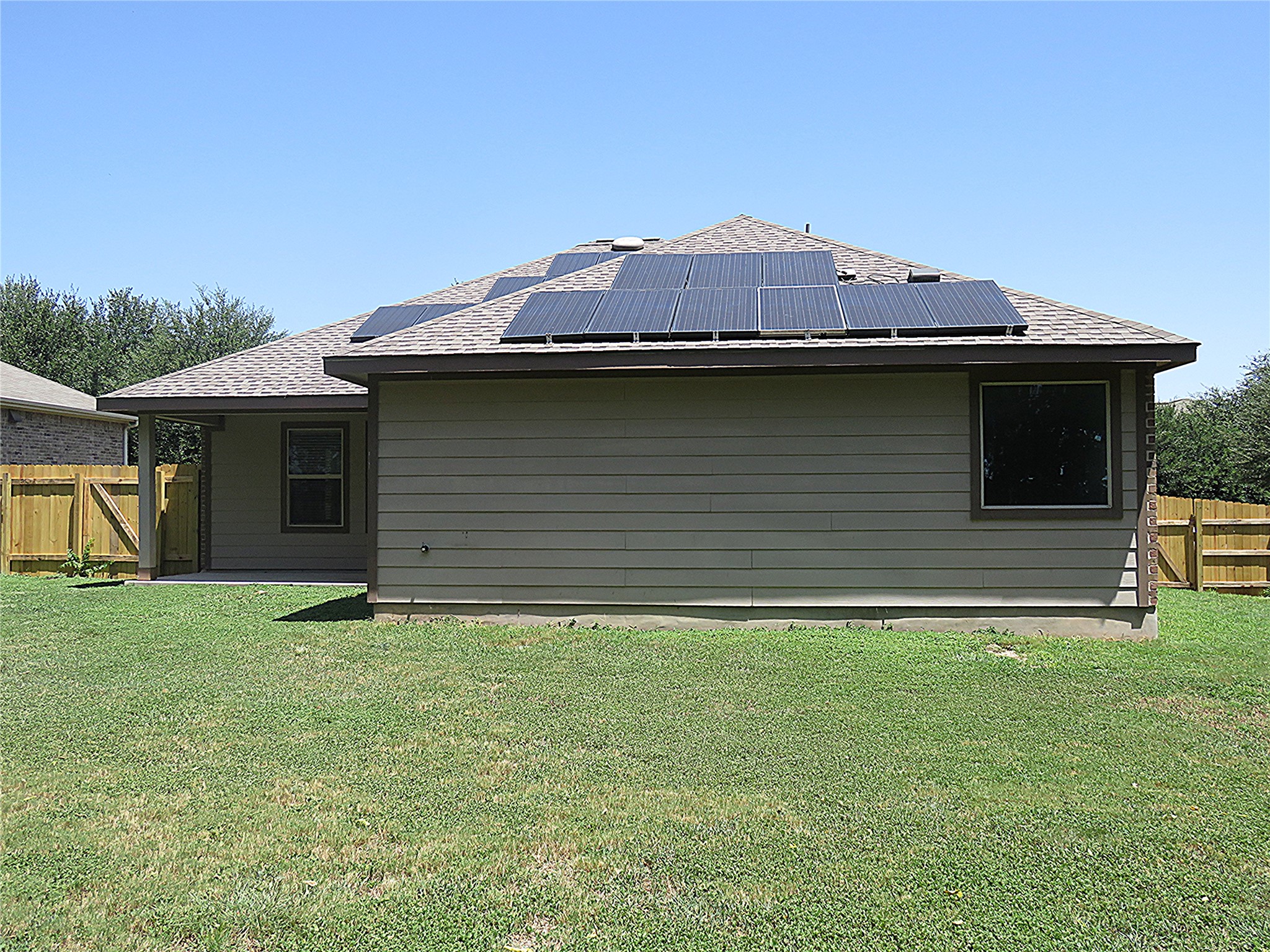 main property photo 21