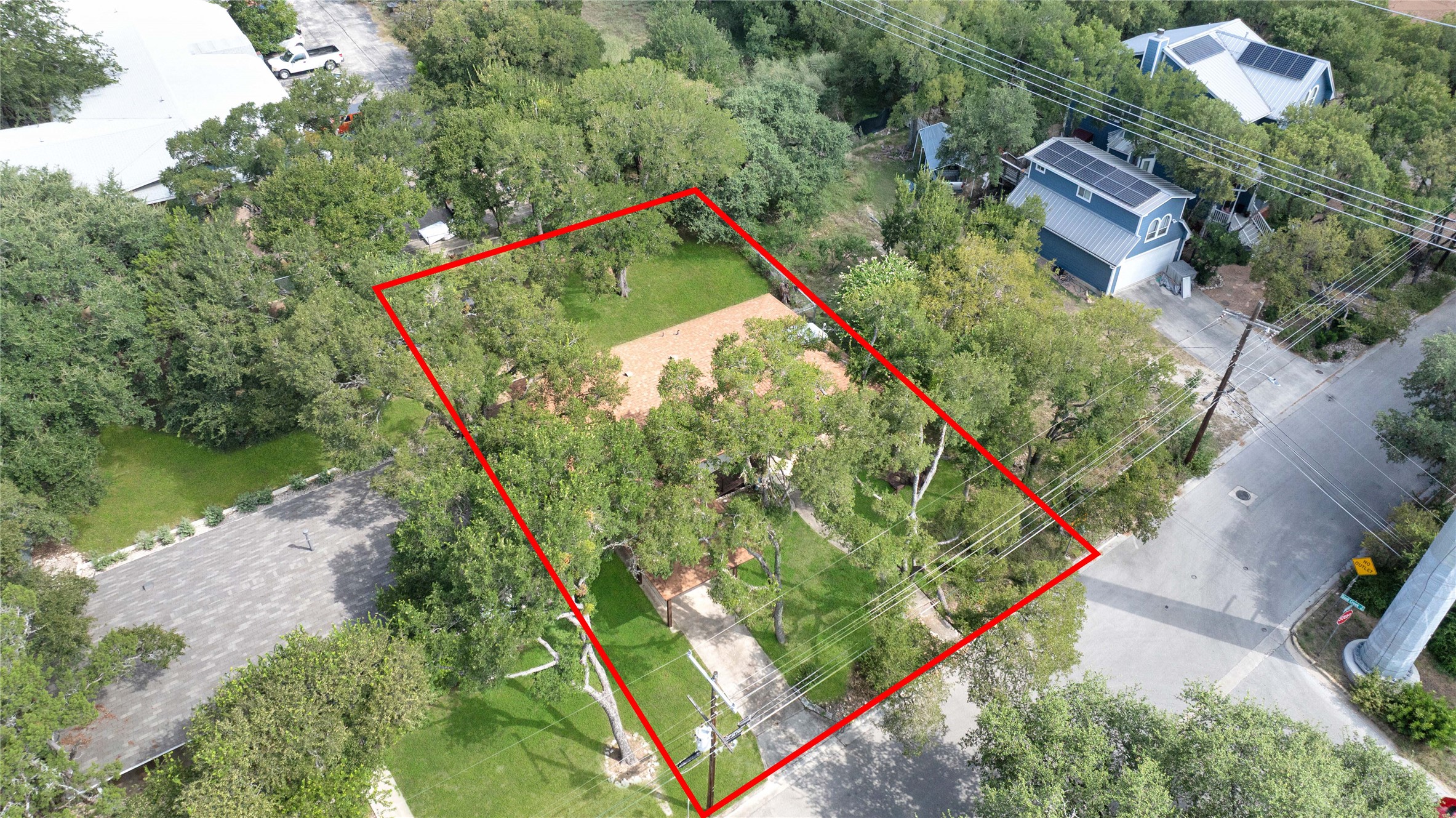 main property photo 23