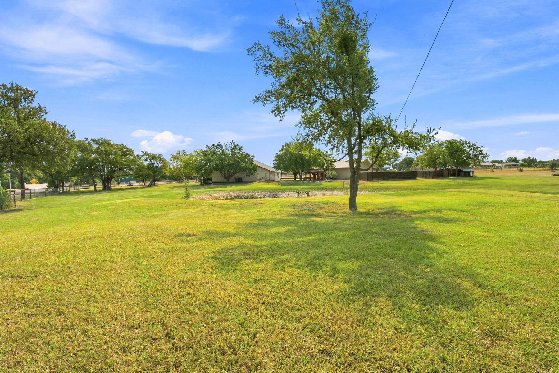 main property photo 35
