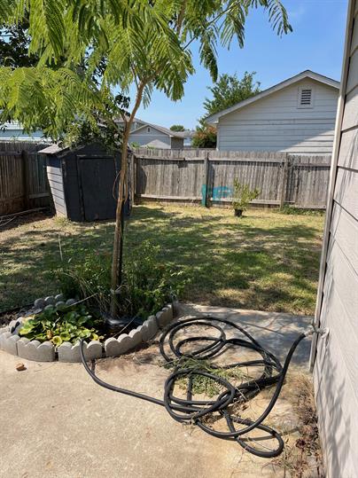 main property photo 11