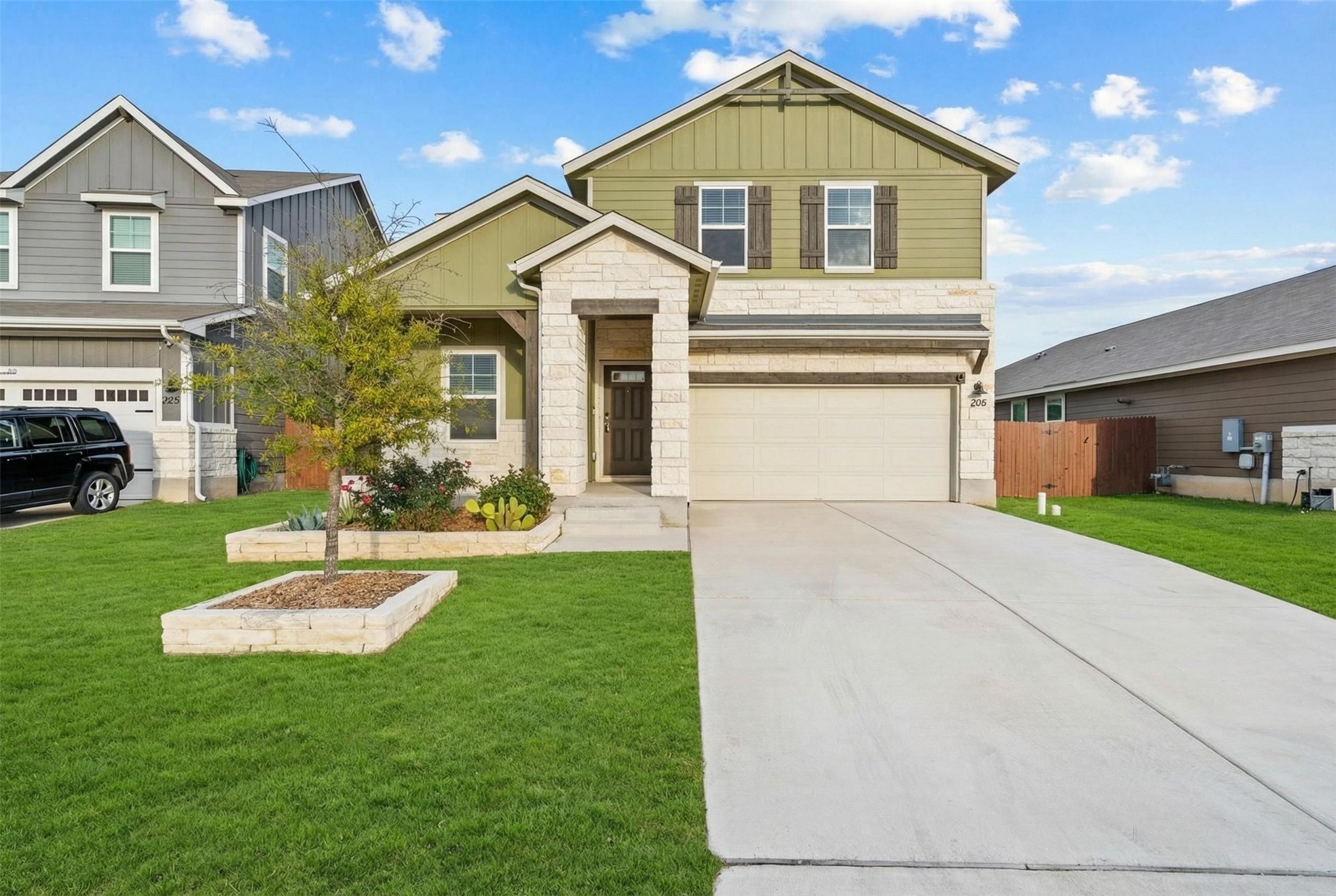 main property photo 37