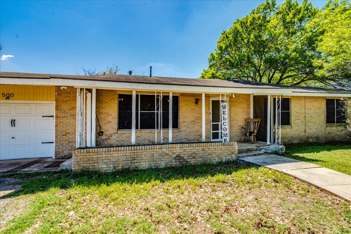 main property photo 5