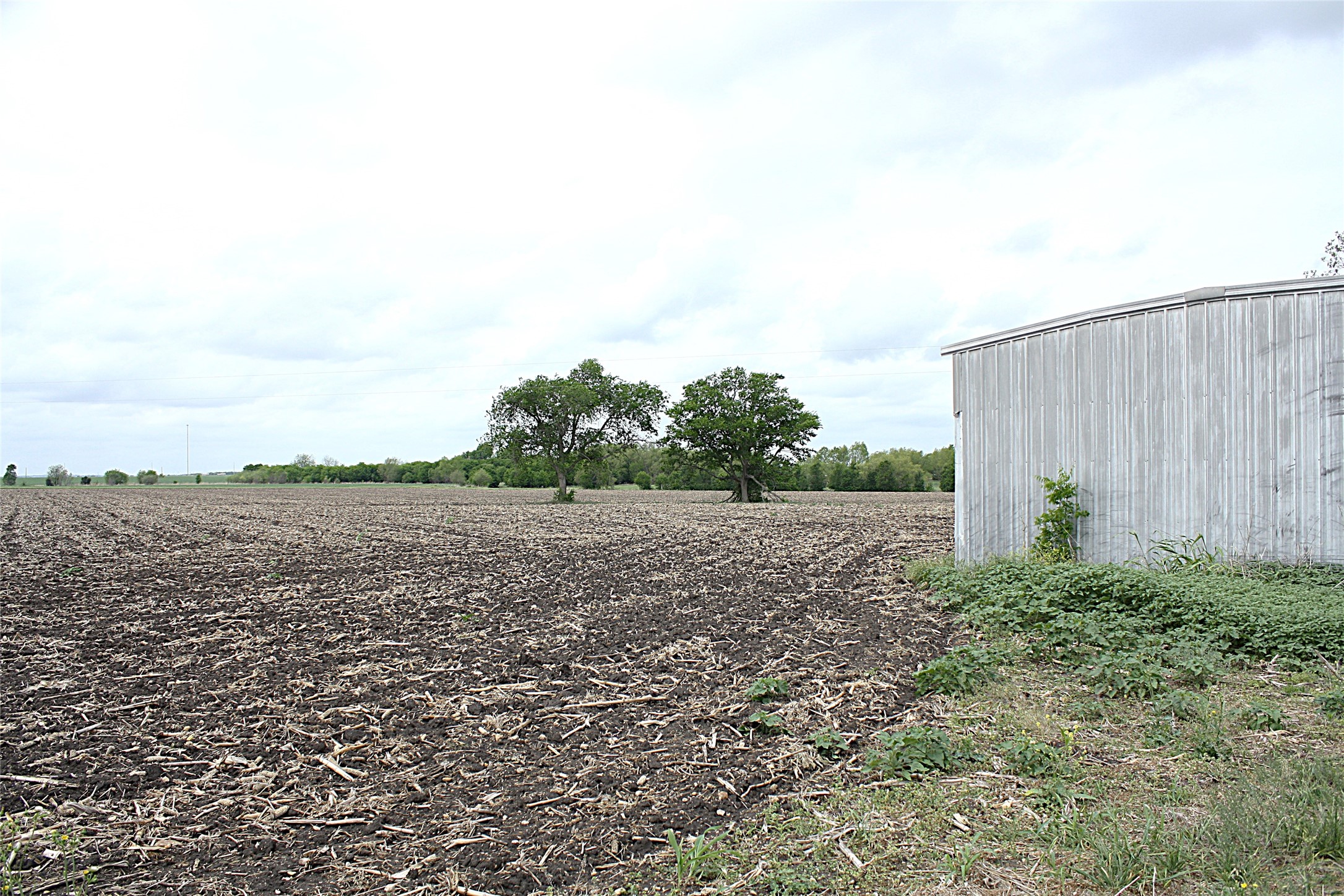 main property photo 11
