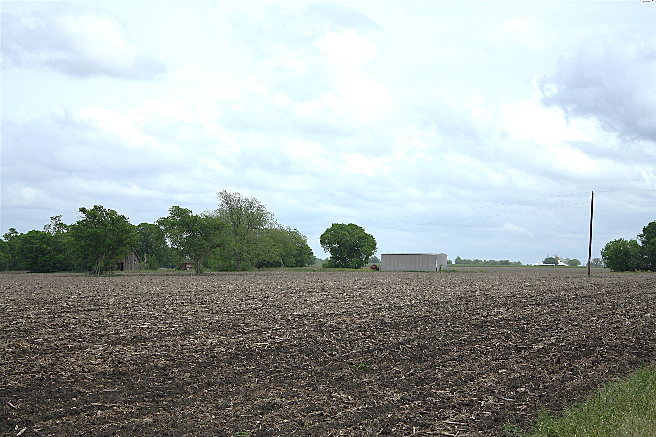 main property photo 18
